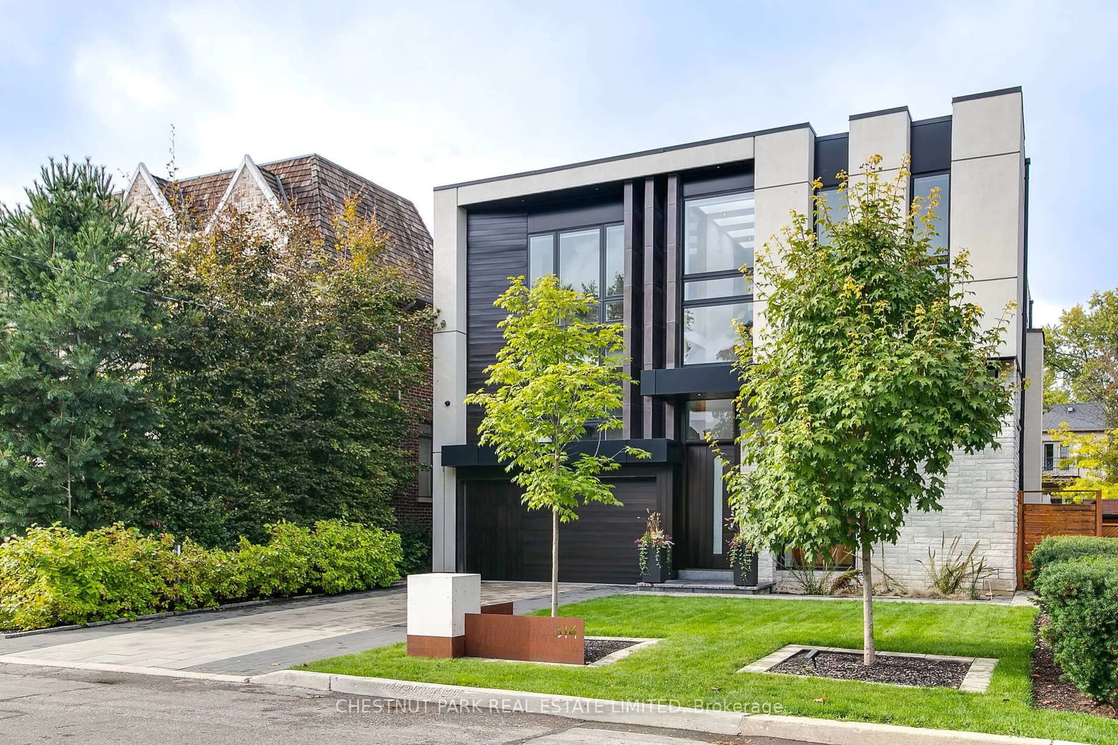 Home with brick exterior material, street for 514 Douglas Ave, Toronto Ontario M5M 1H5
