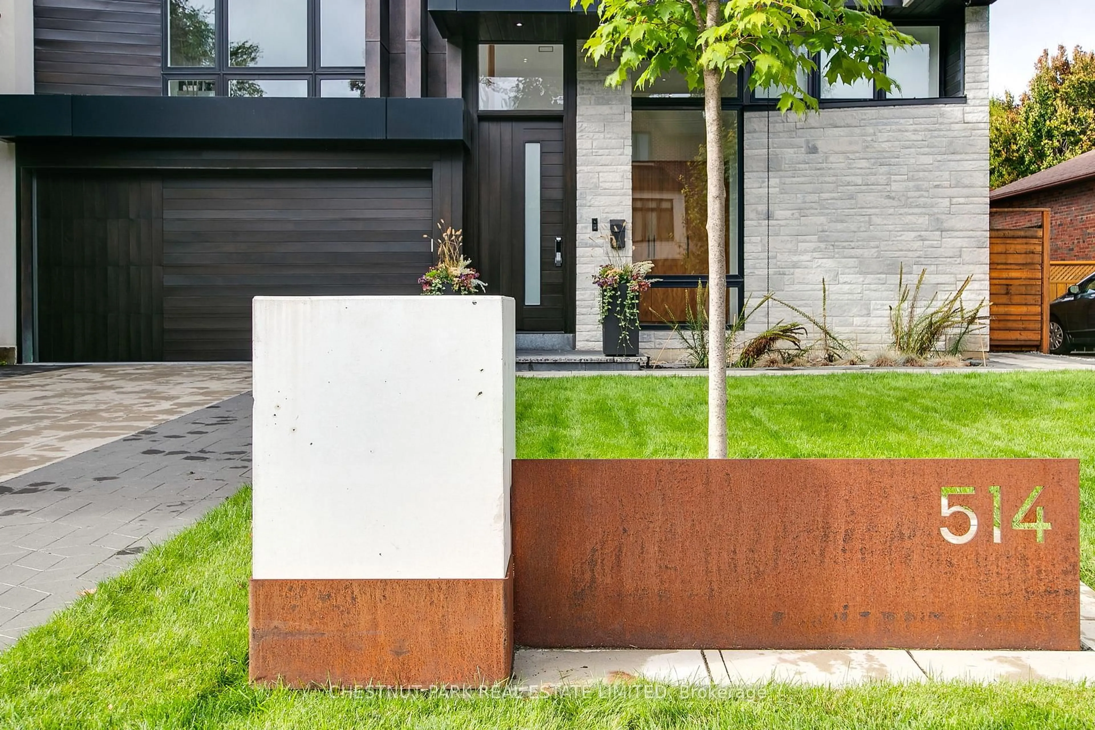 Home with brick exterior material, street for 514 Douglas Ave, Toronto Ontario M5M 1H5