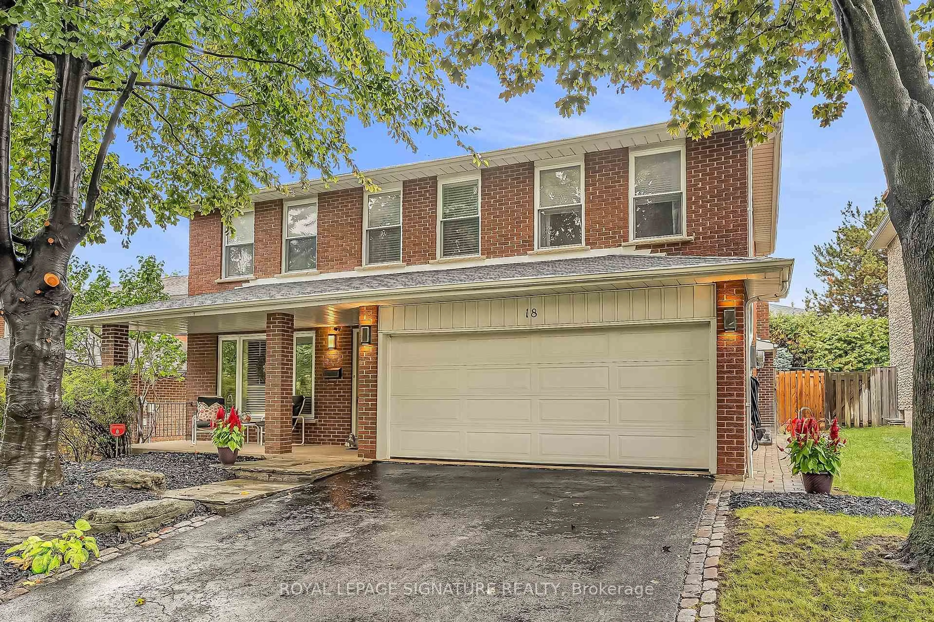 Home with brick exterior material, street for 18 Mistflower Rd, Toronto Ontario M2H 3G9