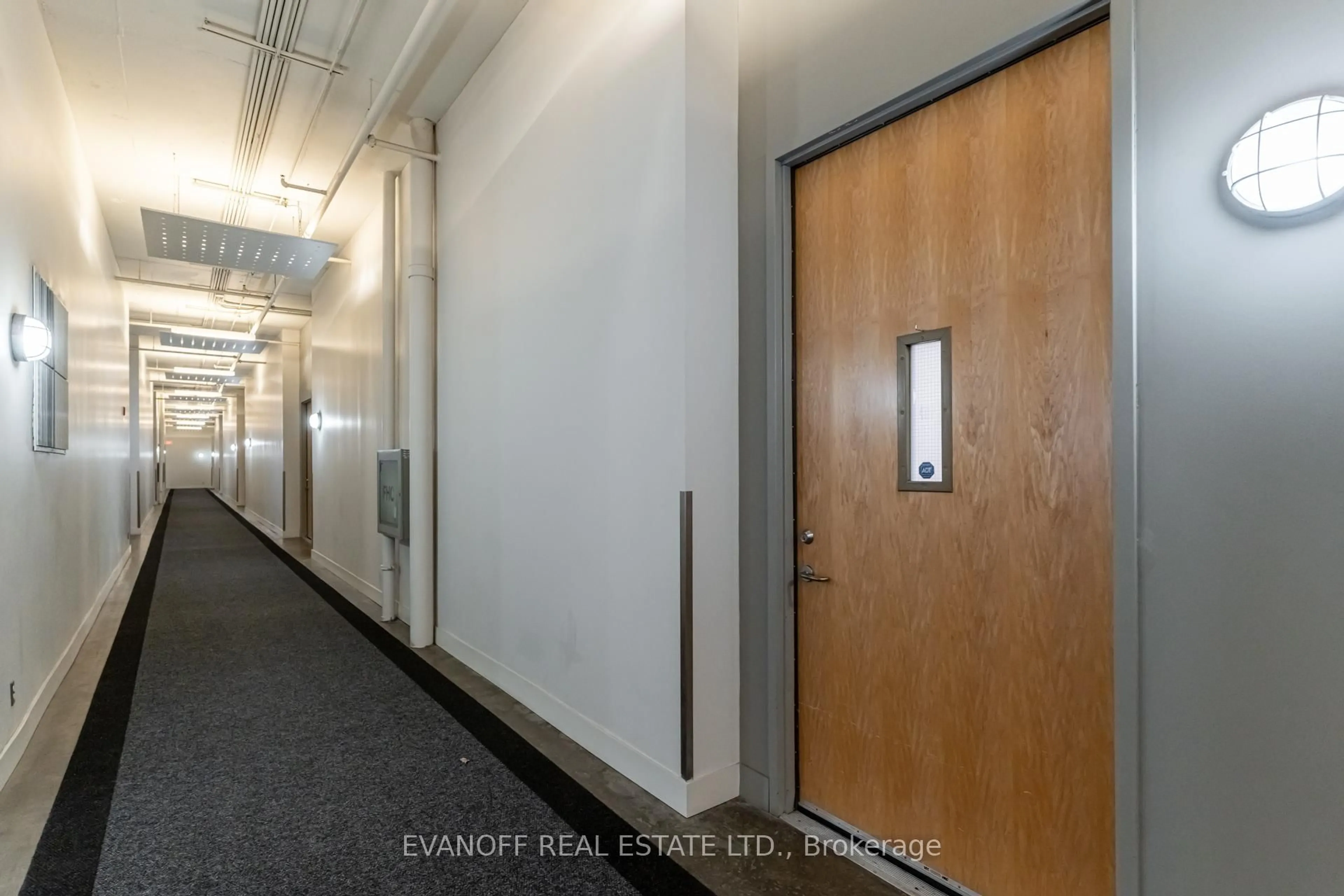 Indoor foyer for 90 Sumach St #407, Toronto Ontario M5A 4R4