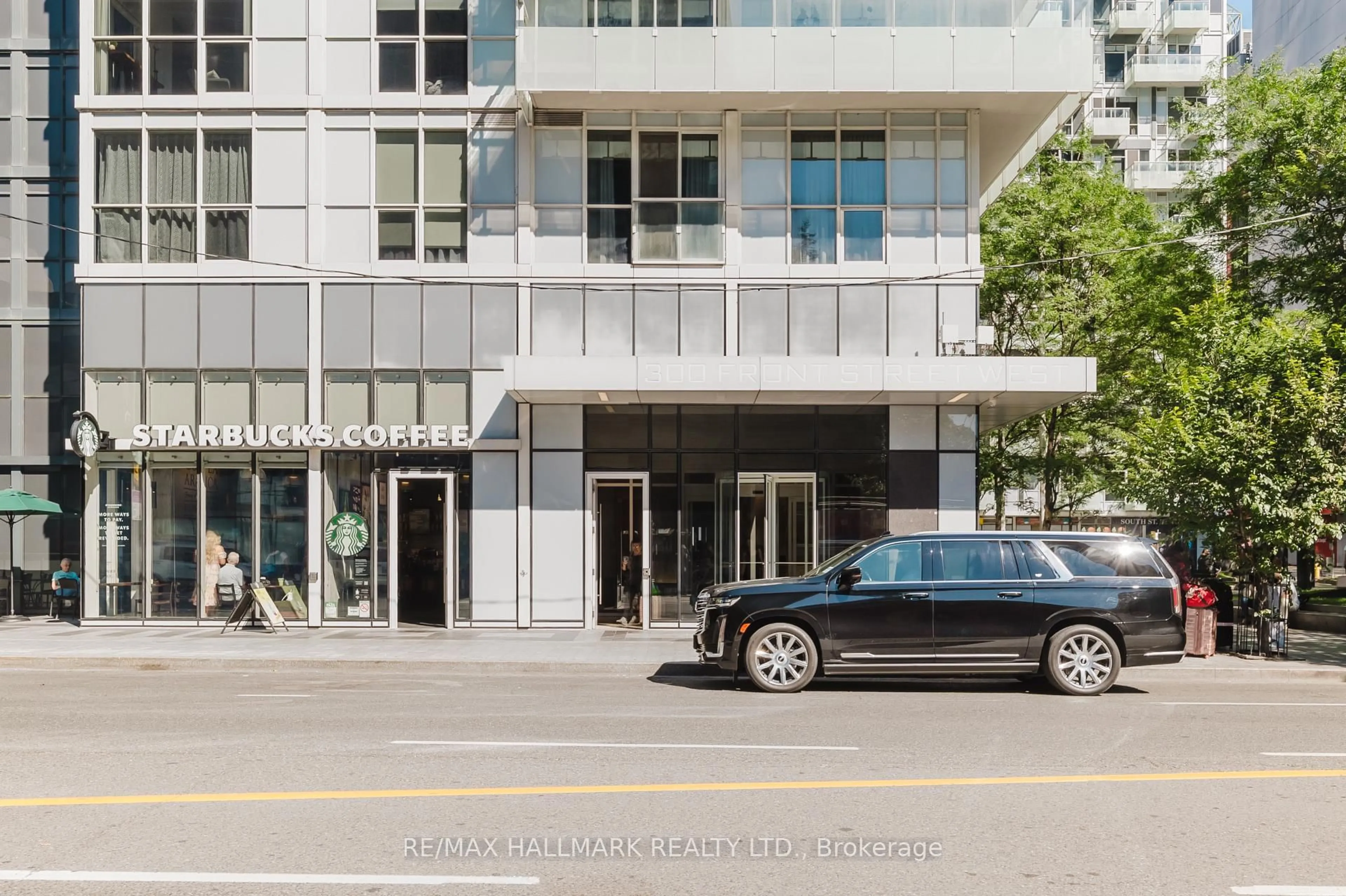 Unknown for 300 Front St #2213, Toronto Ontario M5V 0E9