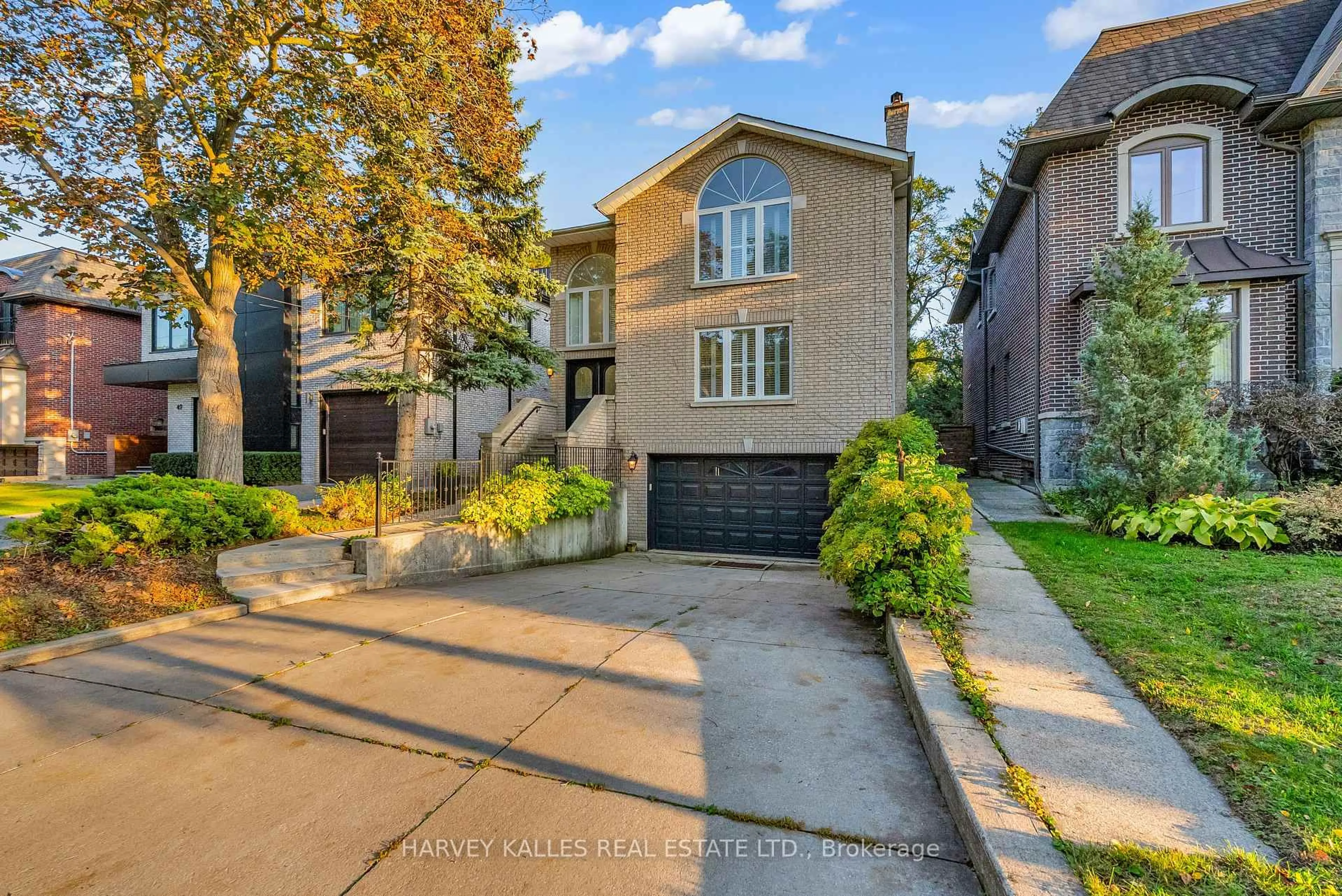 Home with brick exterior material, street for 51 Stuart Ave, Toronto Ontario M2N 1B2