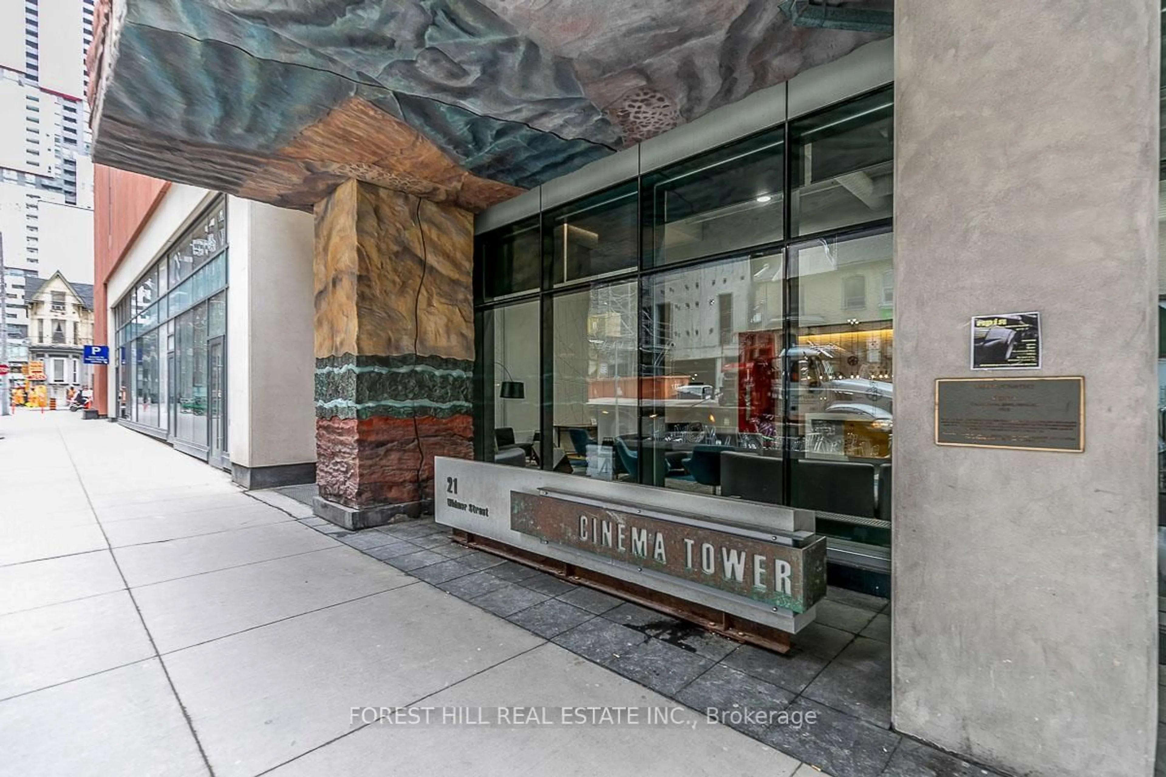 Indoor foyer for 21 Widmer St #1003, Toronto Ontario M5V 0B8