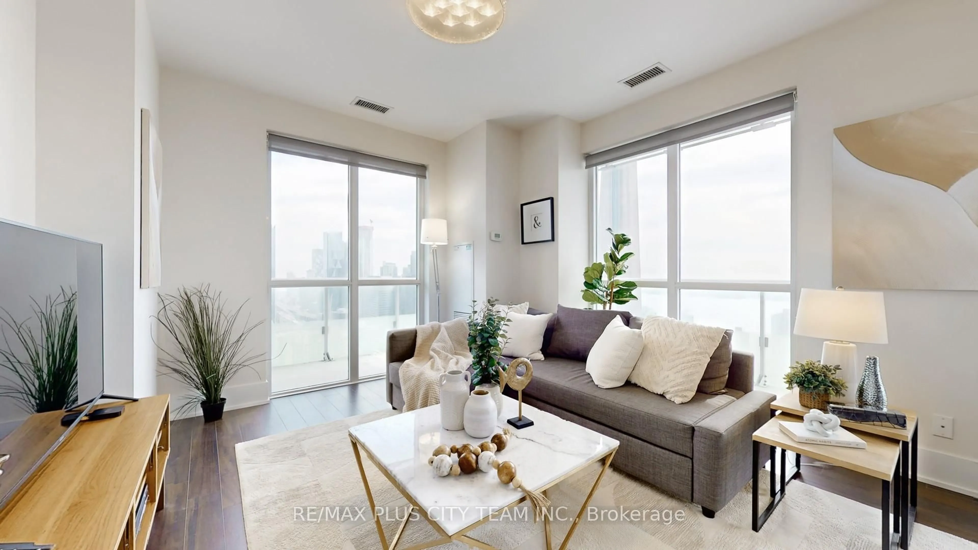 Living room with furniture, unknown for 300 Front St #4311, Toronto Ontario M5V 0E9