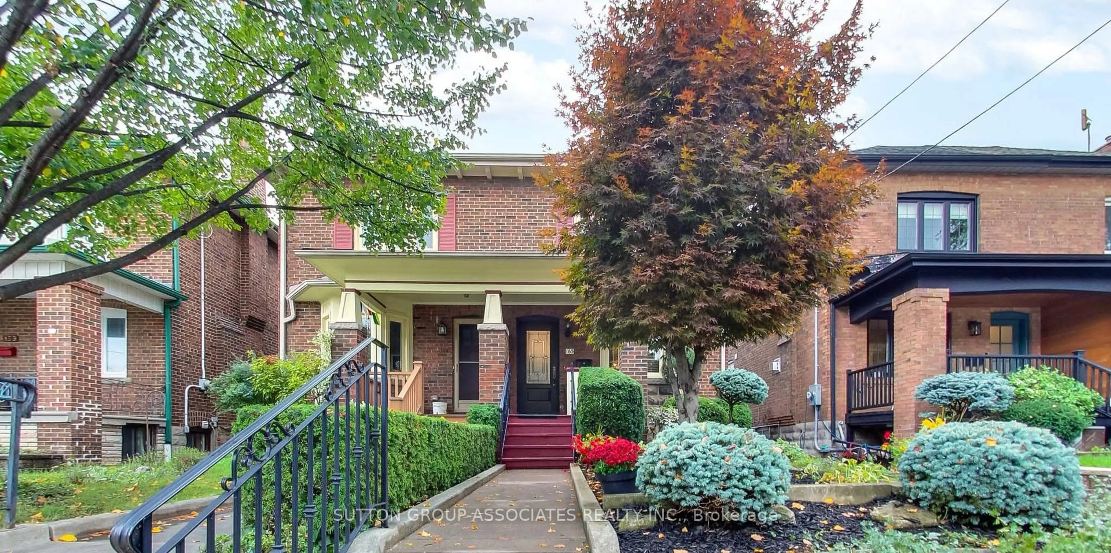 Unknown for 163 Maplewood Ave, Toronto Ontario M6C 1J8