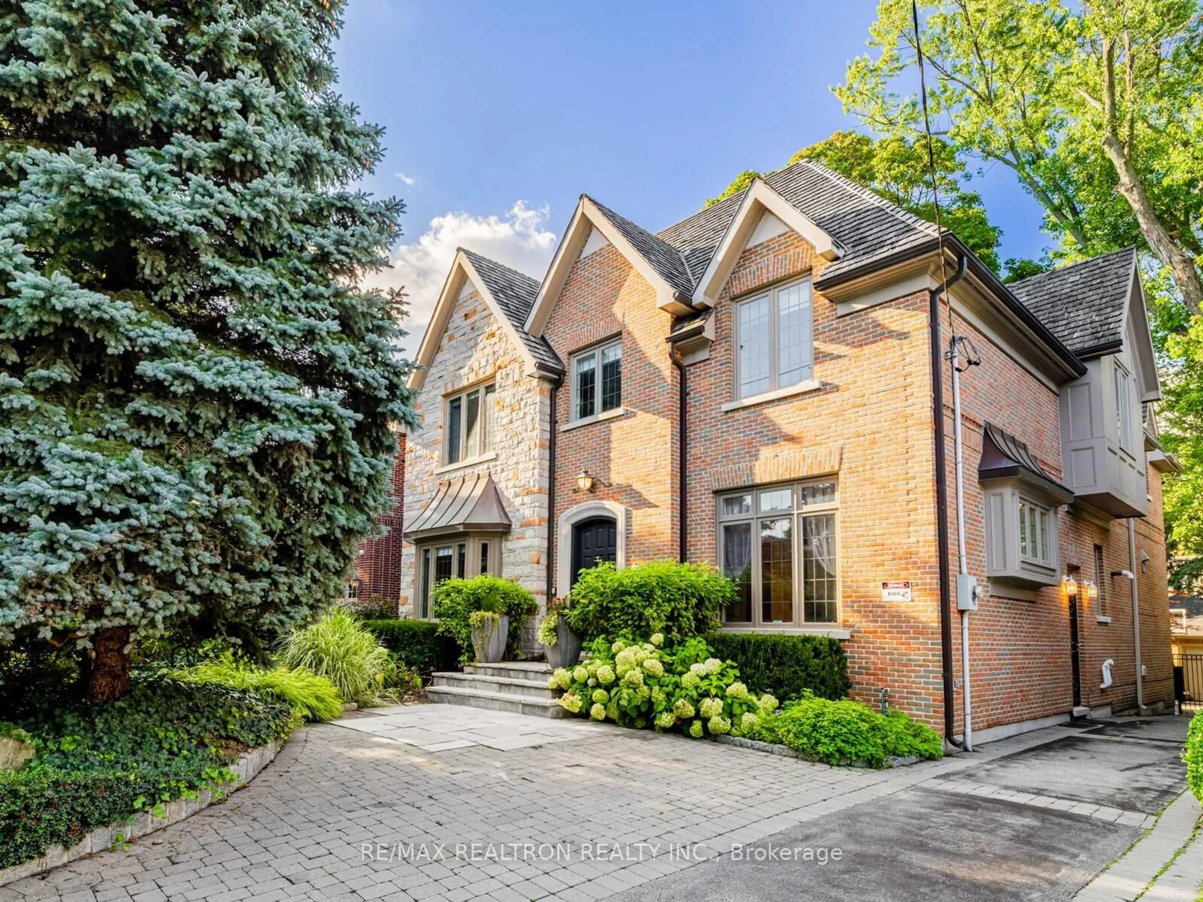 Home with brick exterior material, street for 298 Dawlish Ave, Toronto Ontario M4N 1J5