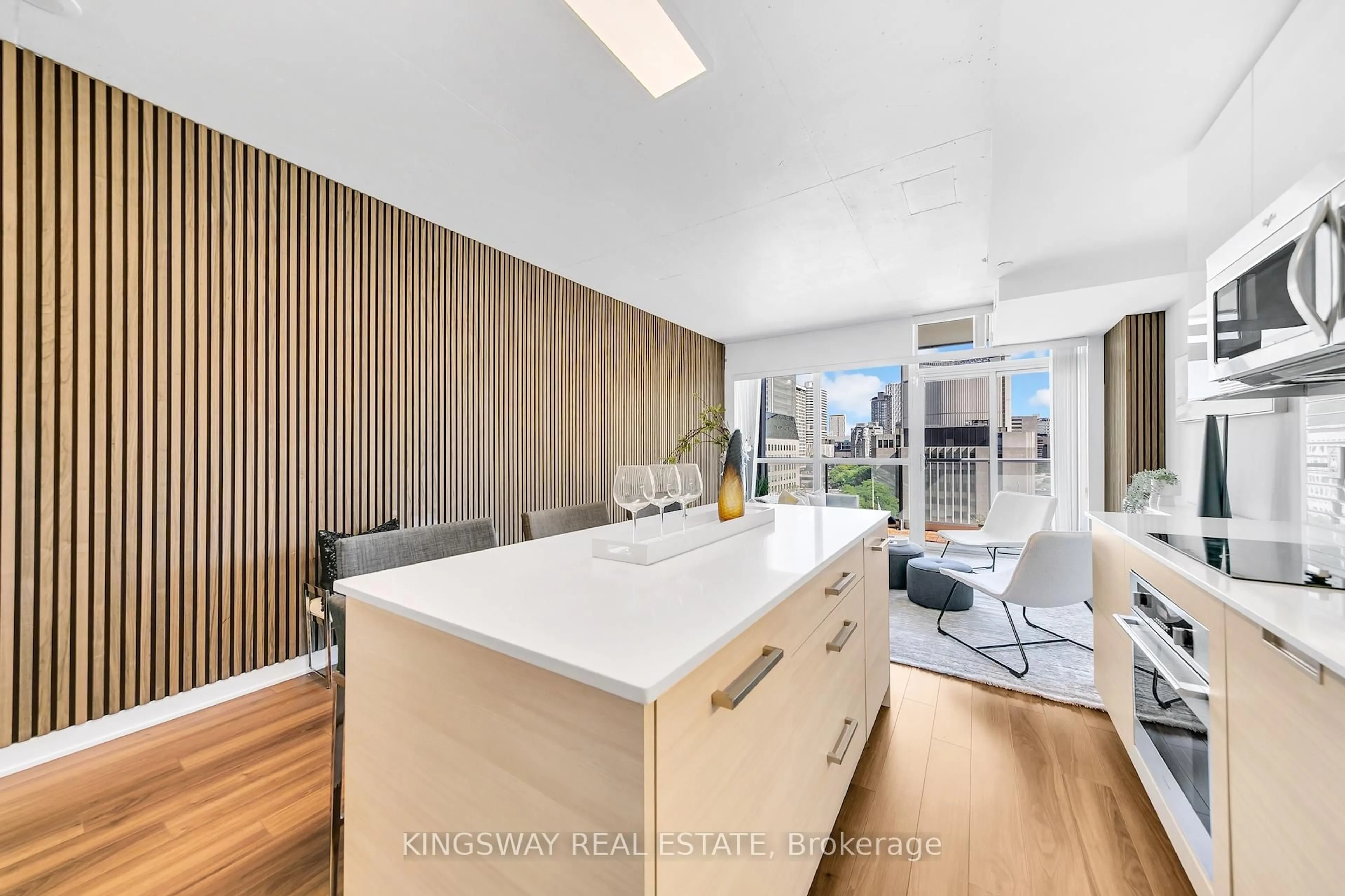 Open concept kitchen, unknown for 210 Simcoe St #911, Toronto Ontario M5T 0A9