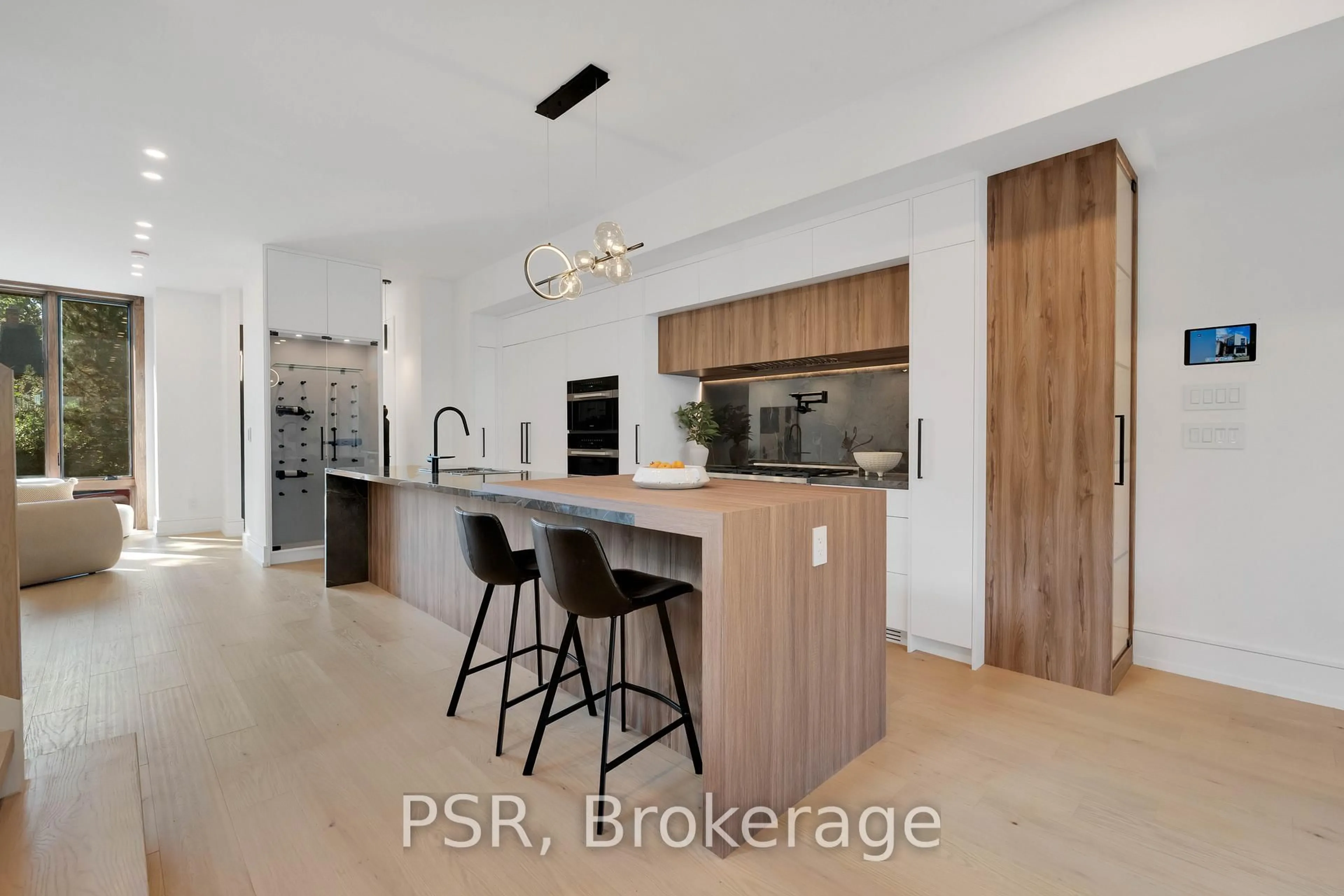 Contemporary kitchen, unknown for 50 Glen Echo Rd, Toronto Ontario M4N 2E3