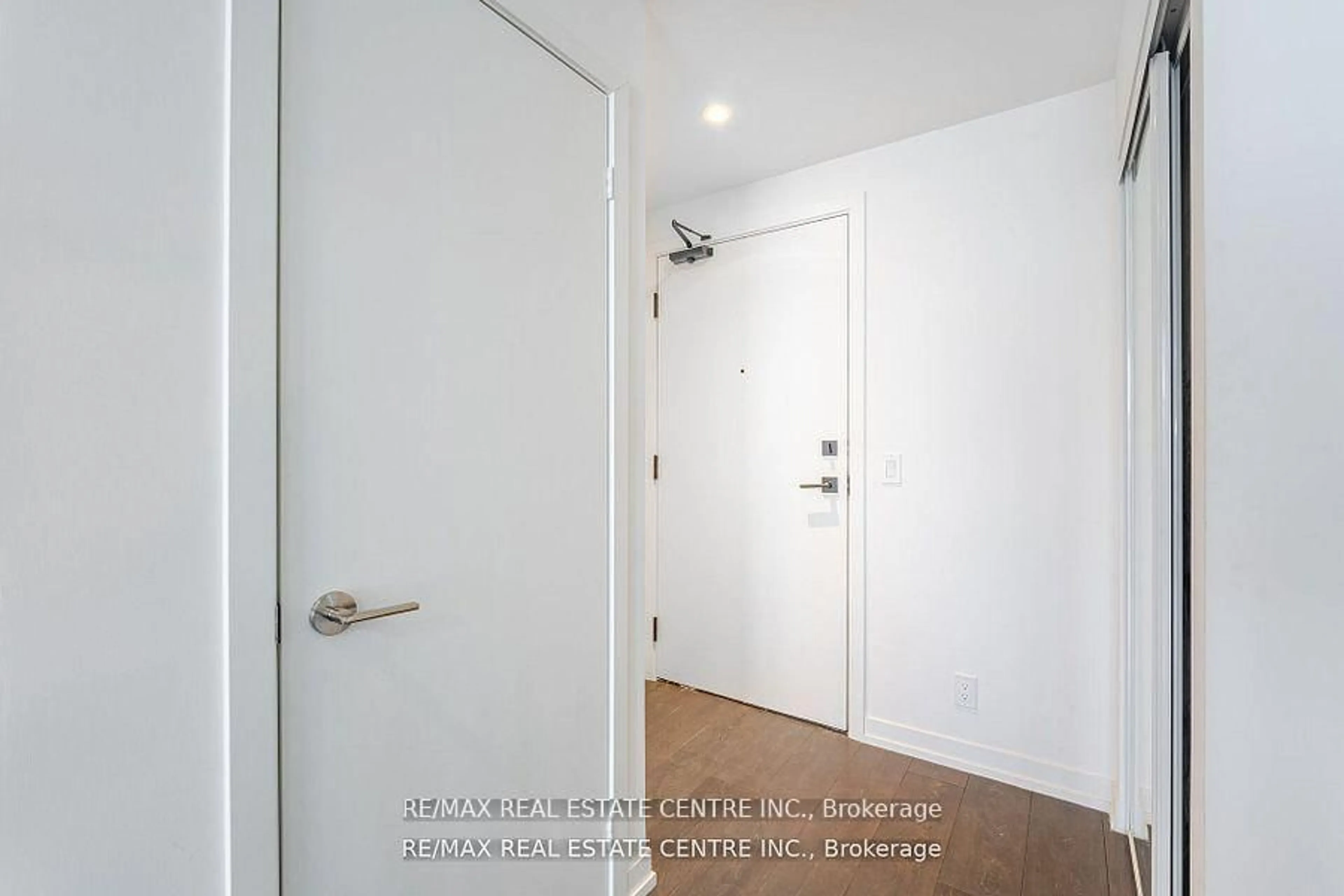 Unknown for 55 Mercer St #3001, Toronto Ontario M5V 3W2