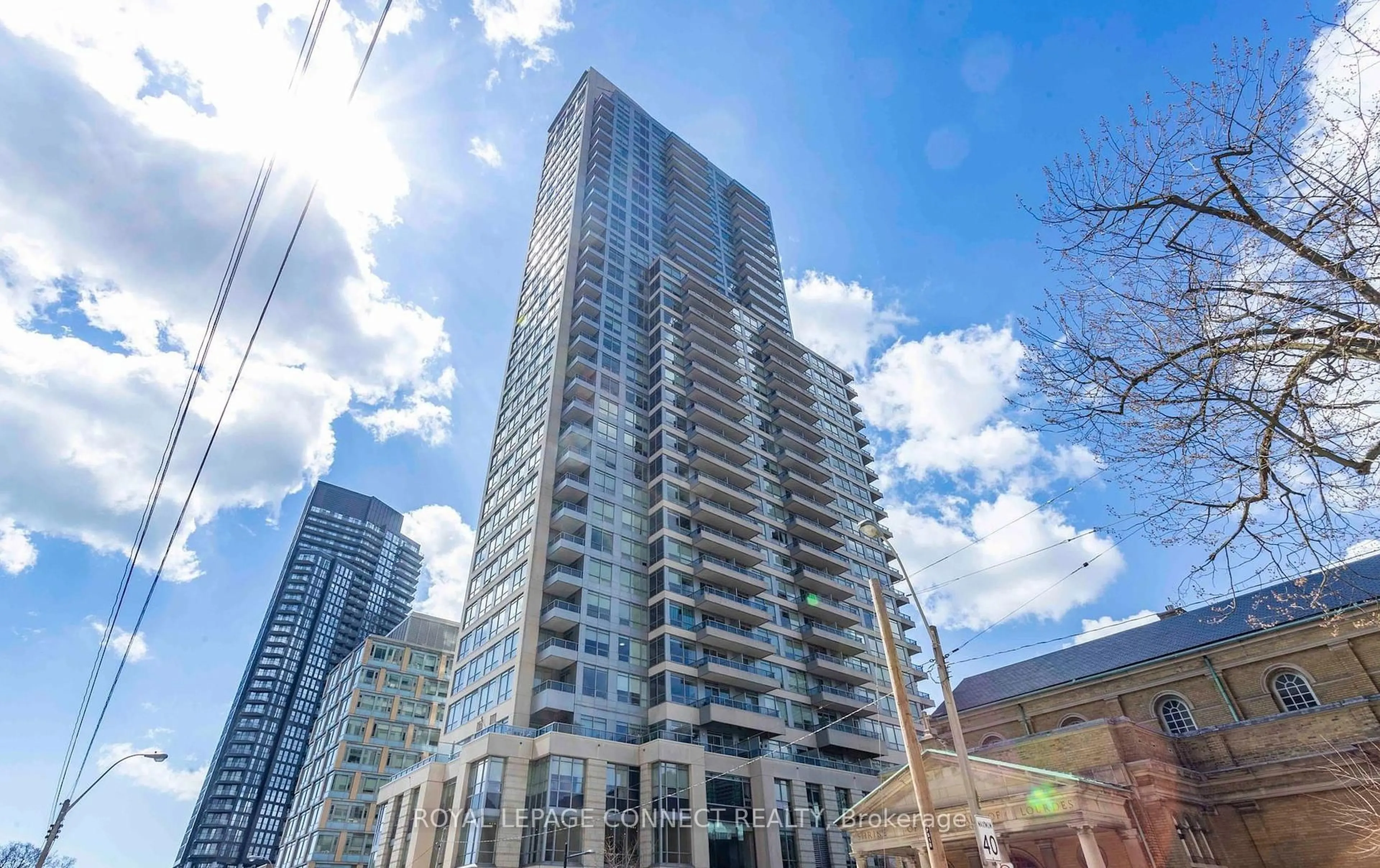 Unknown for 500 Sherbourne St #812, Toronto Ontario M4X 1L1
