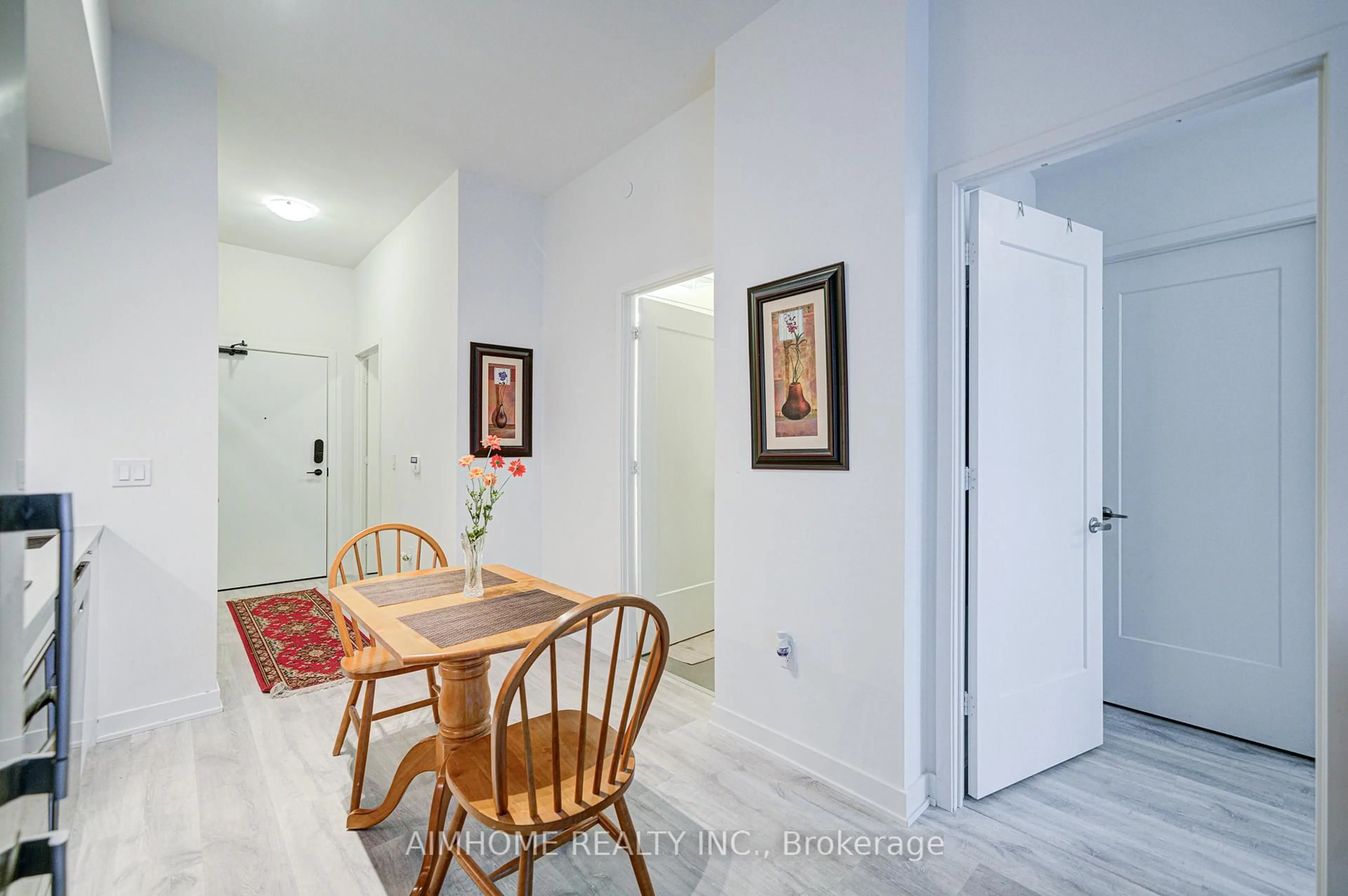 Unknown for 70 Princess St #1723, Toronto Ontario M5A 0X6