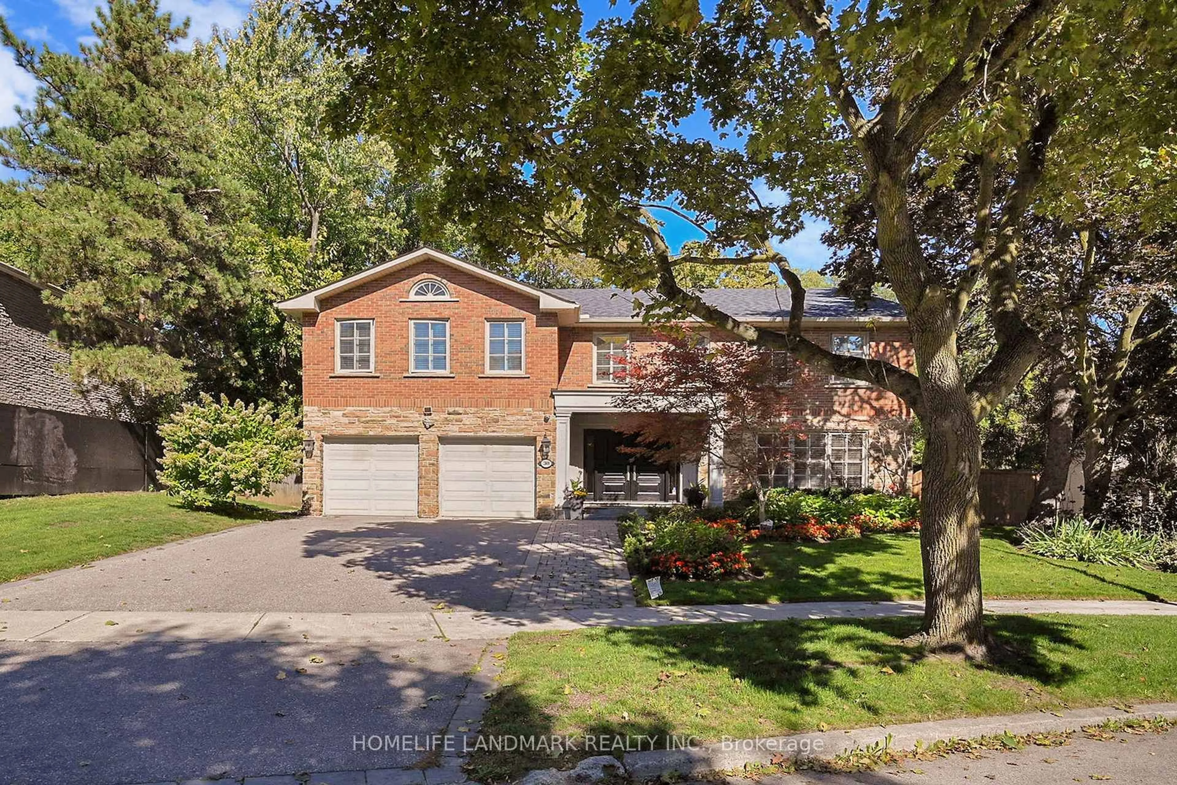 Home with brick exterior material, street for 30 Bobwhite Cres, Toronto Ontario M2L 2E1