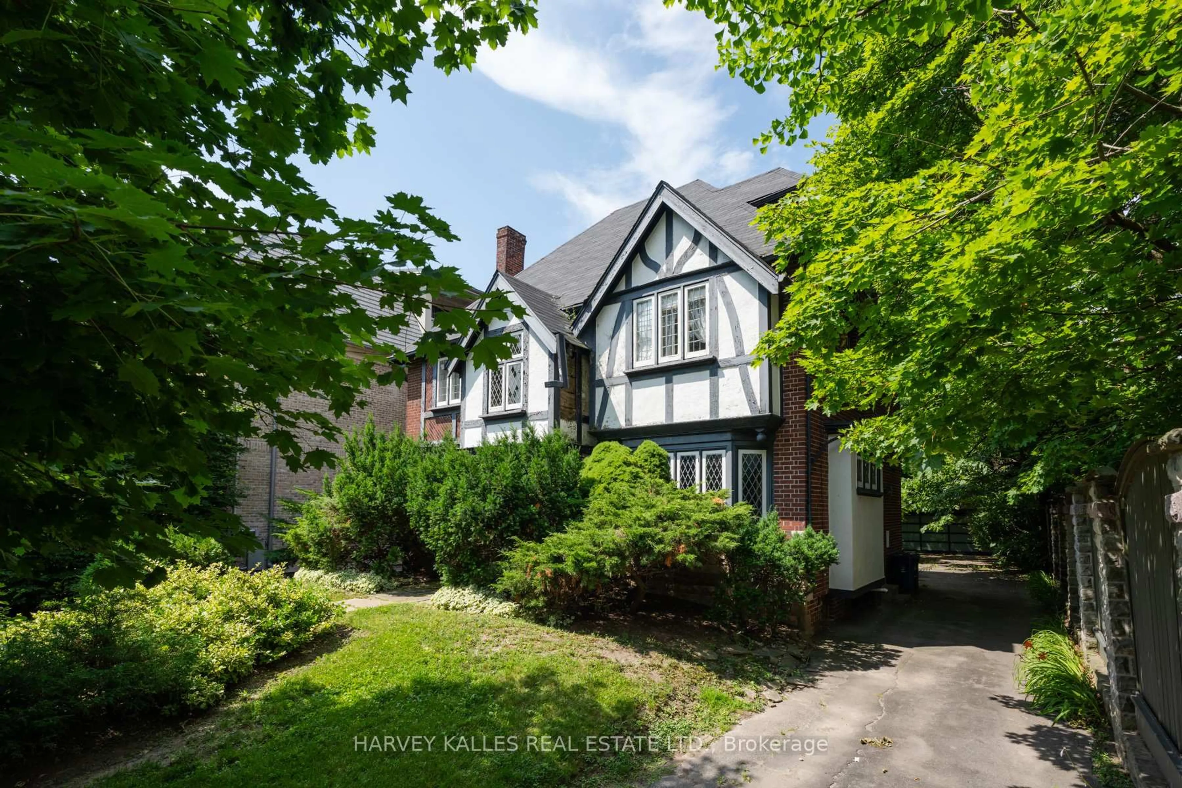 Home with brick exterior material, street for 412 Glenayr Rd, Toronto Ontario M5P 3C7