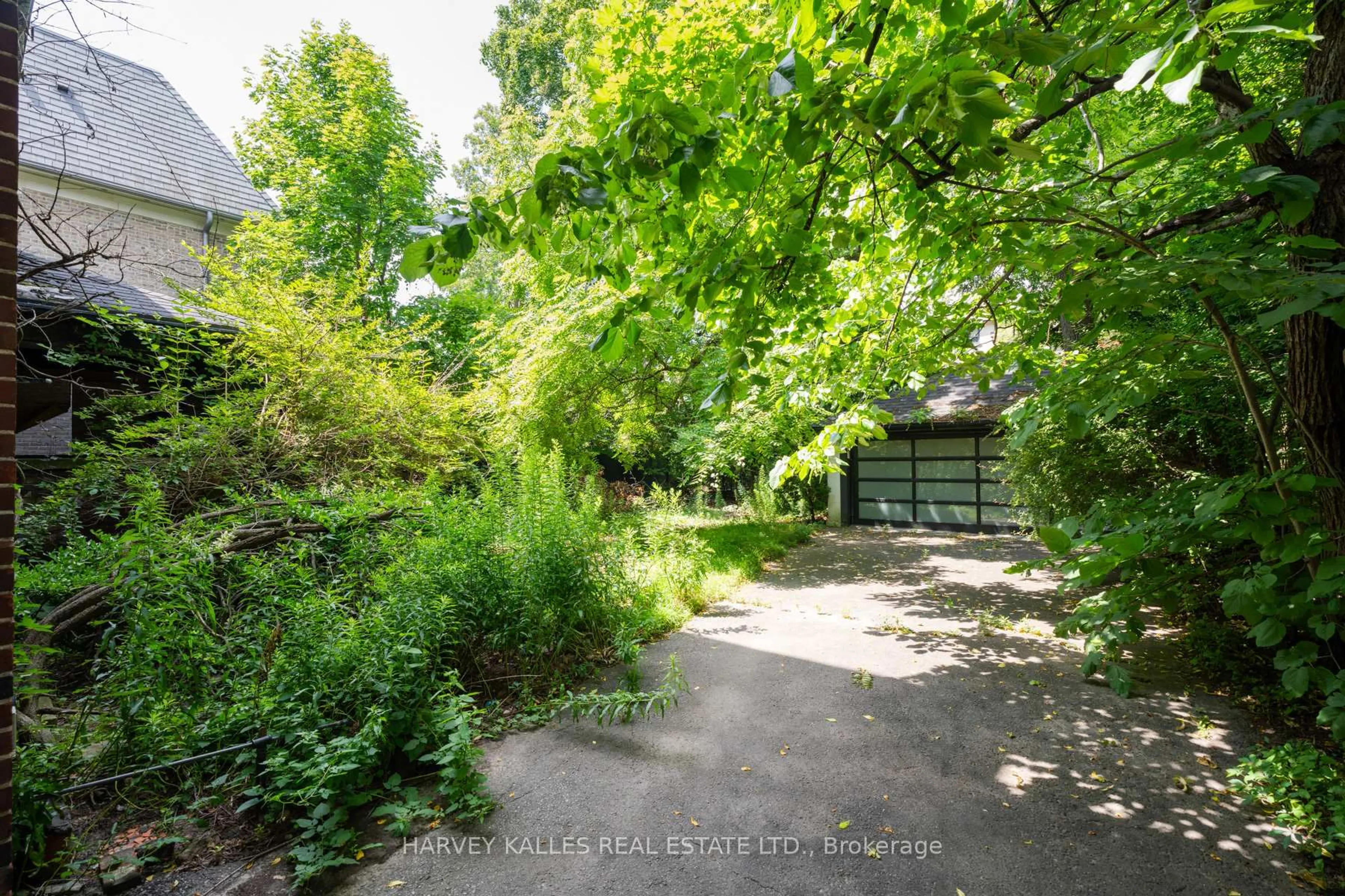 Unknown for 412 Glenayr Rd, Toronto Ontario M5P 3C7