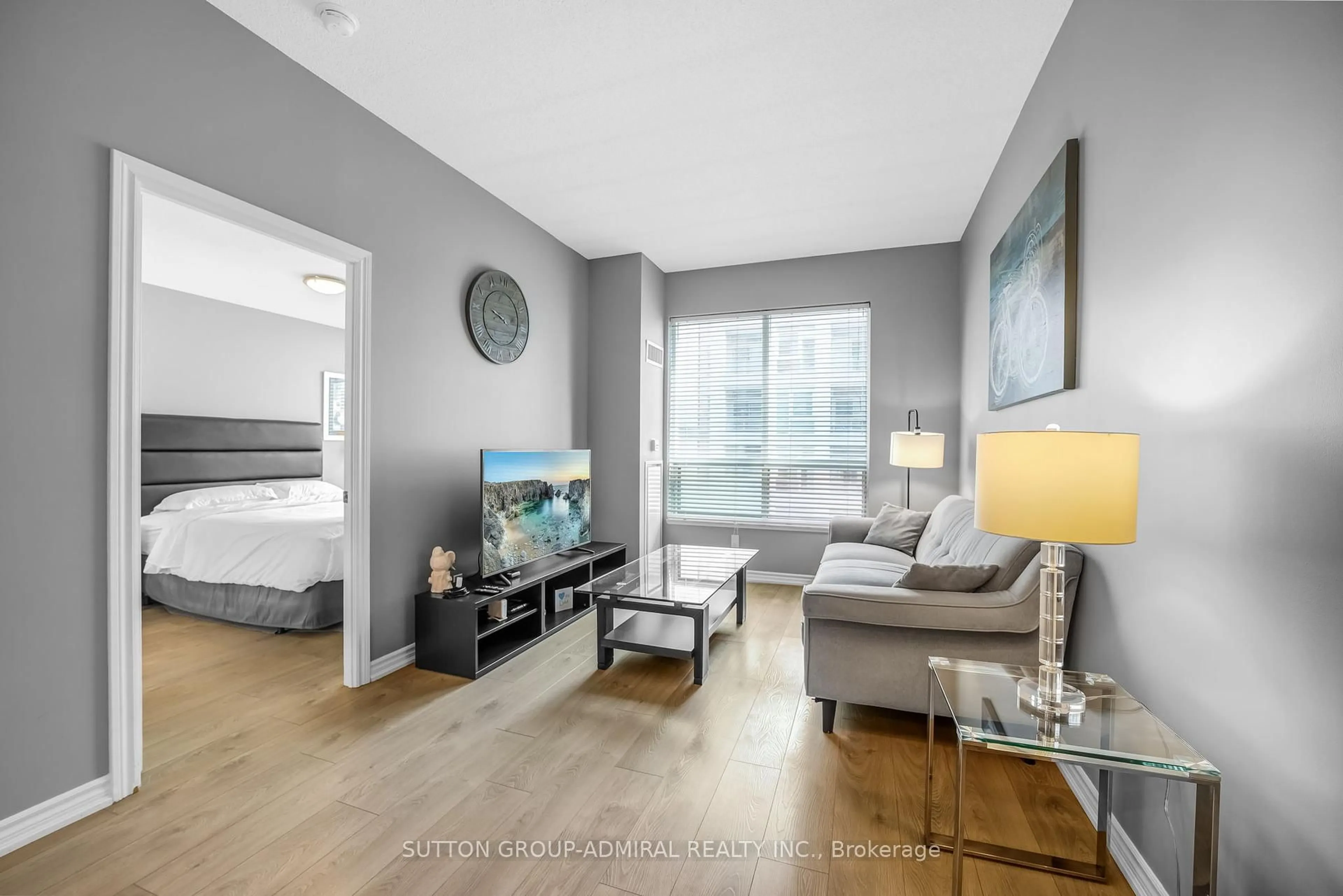 Living room with furniture, unknown for 168 Simcoe St #812, Toronto Ontario M5H 4C9