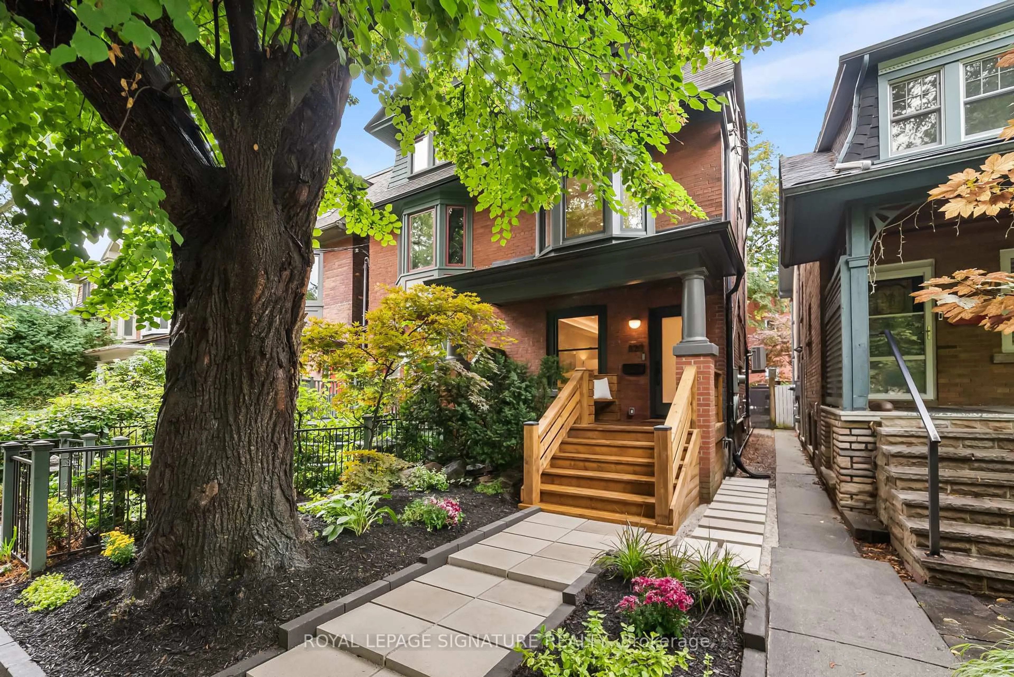 Home with brick exterior material, street for 820 Palmerston Ave, Toronto Ontario M6G 2R9