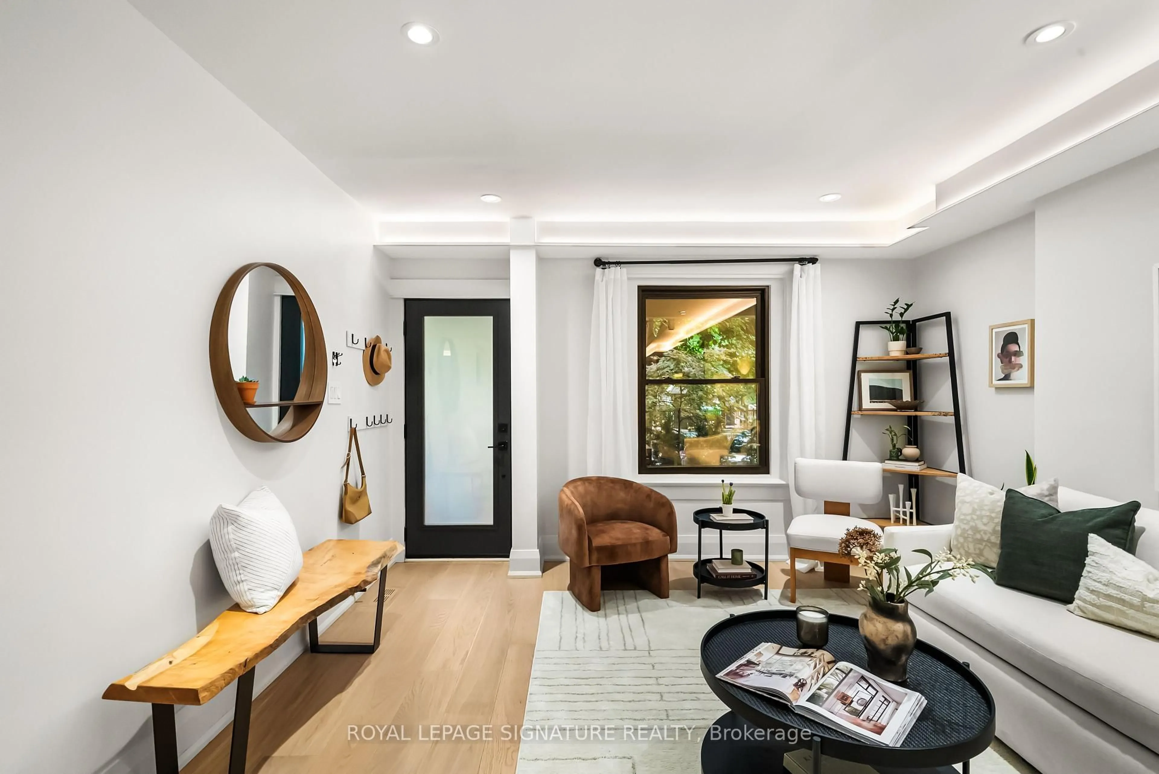 Living room with furniture, unknown for 820 Palmerston Ave, Toronto Ontario M6G 2R9