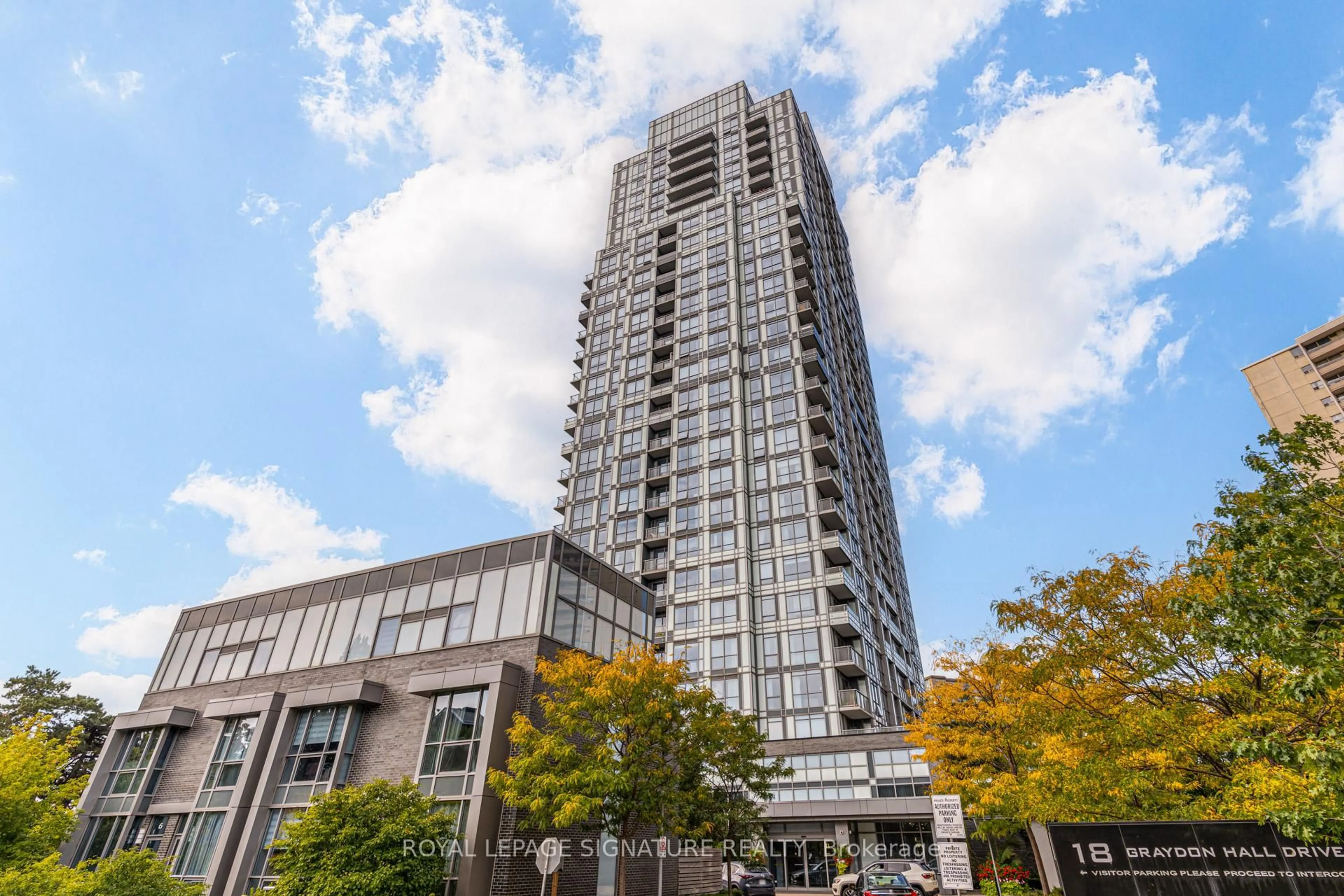 Unknown for 18 Graydon Hall Dr #205, Toronto Ontario M3A 0A4