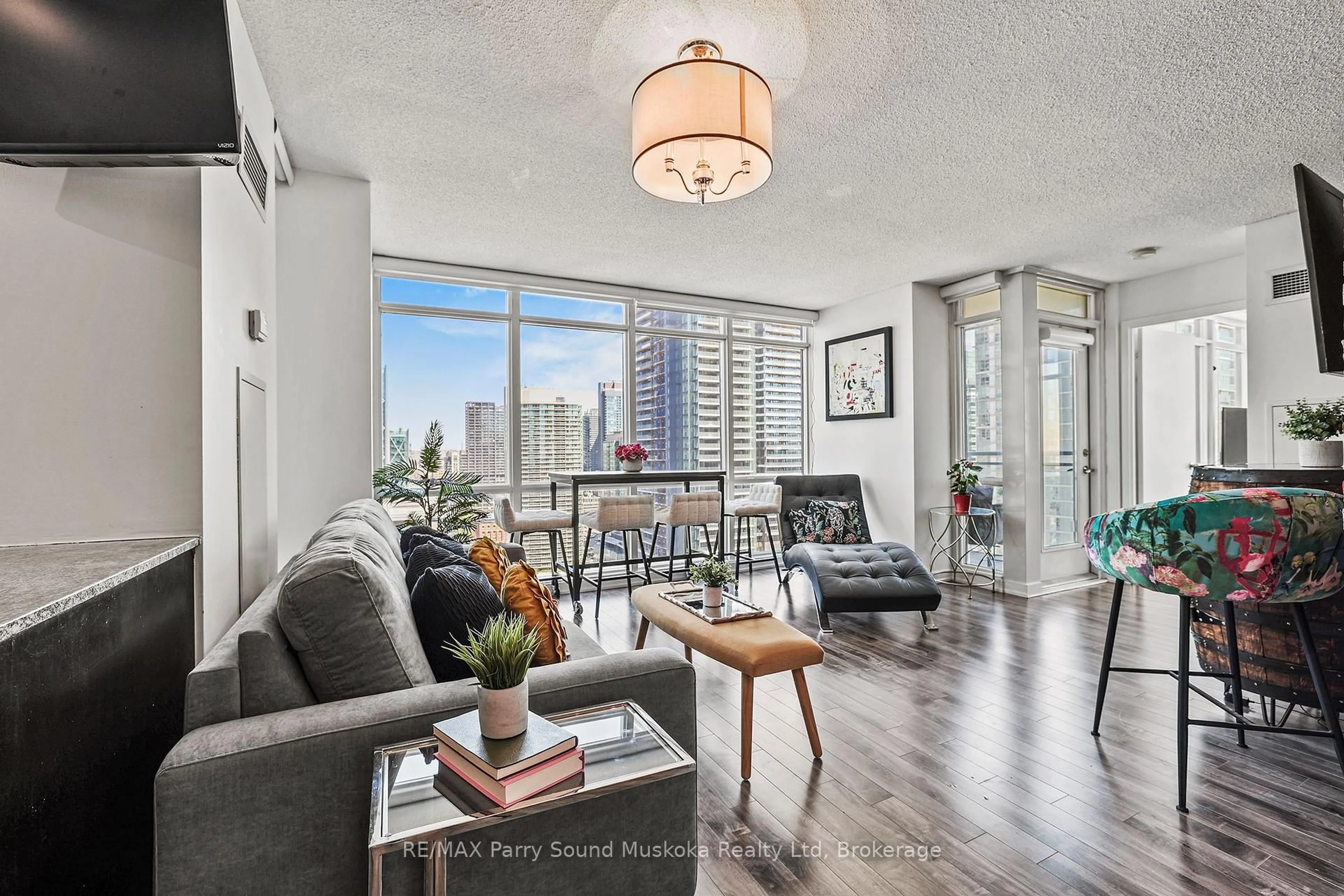 Living room with furniture, unknown for 11 Brunel Crt, Toronto Ontario M5V 3Y3