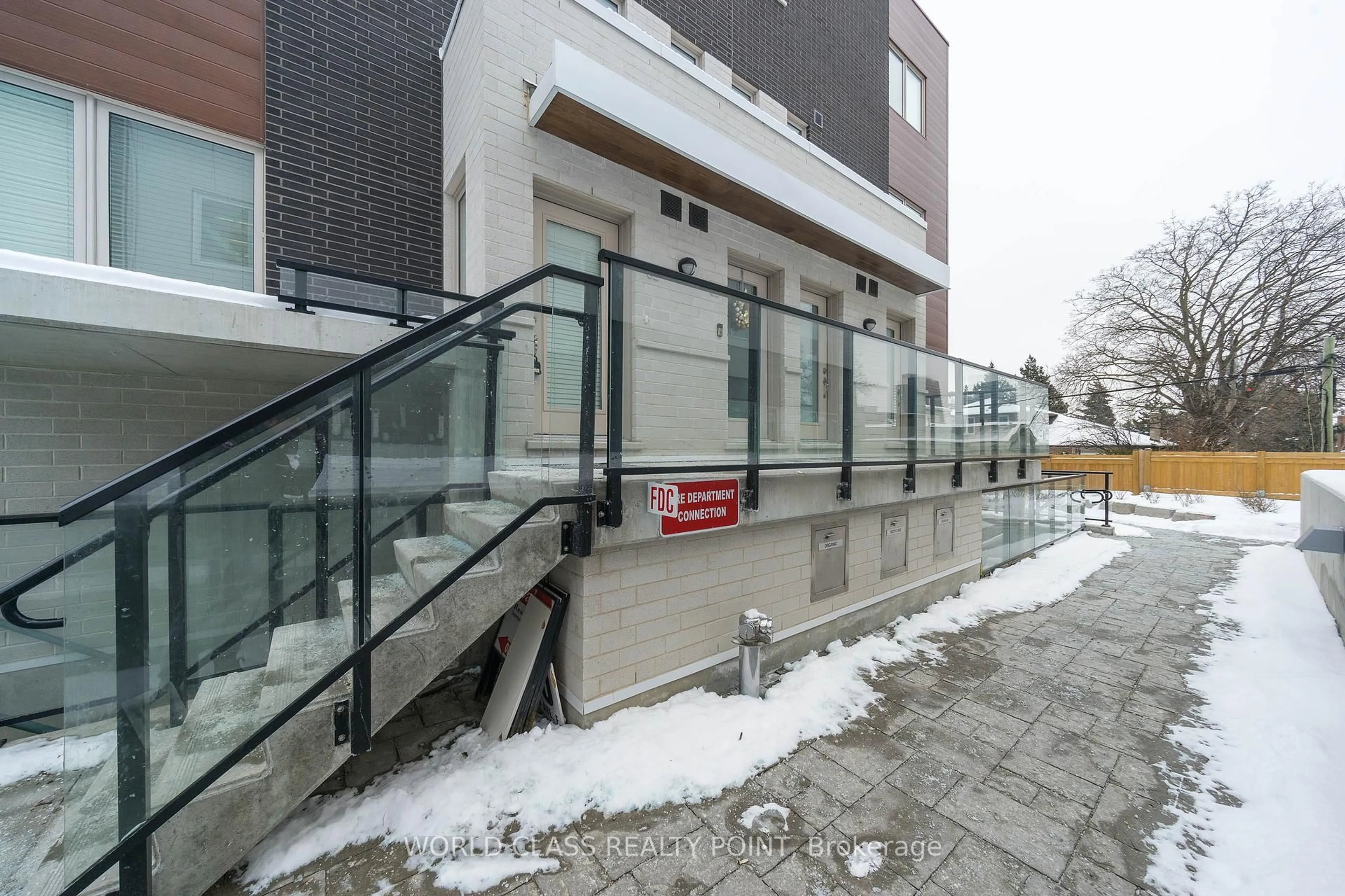 Unknown for 780 Sheppard Ave #TH62, Toronto Ontario M2K 0E8