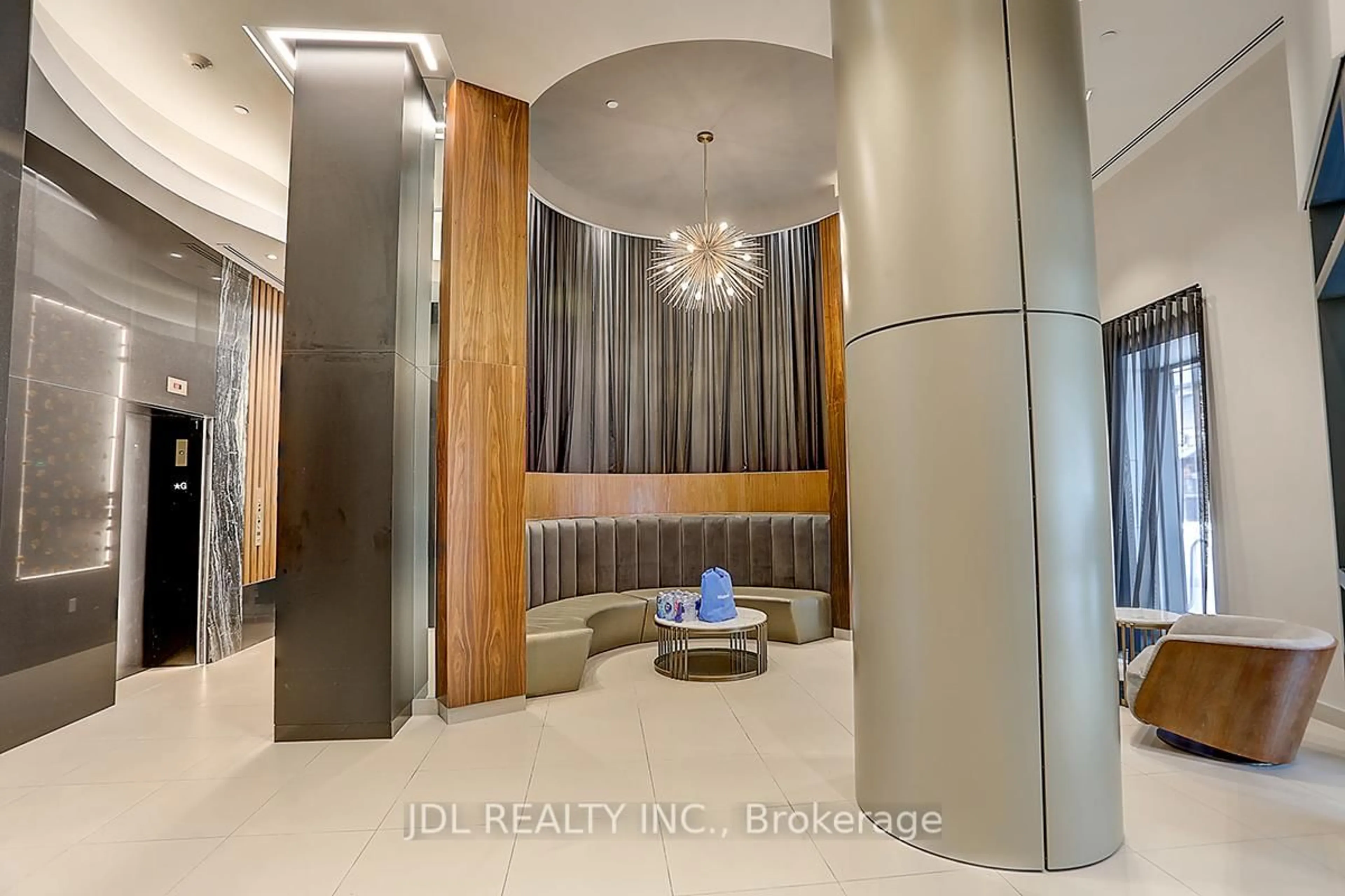 Lobby for 99 John St #3702, Toronto Ontario M5V 0S6