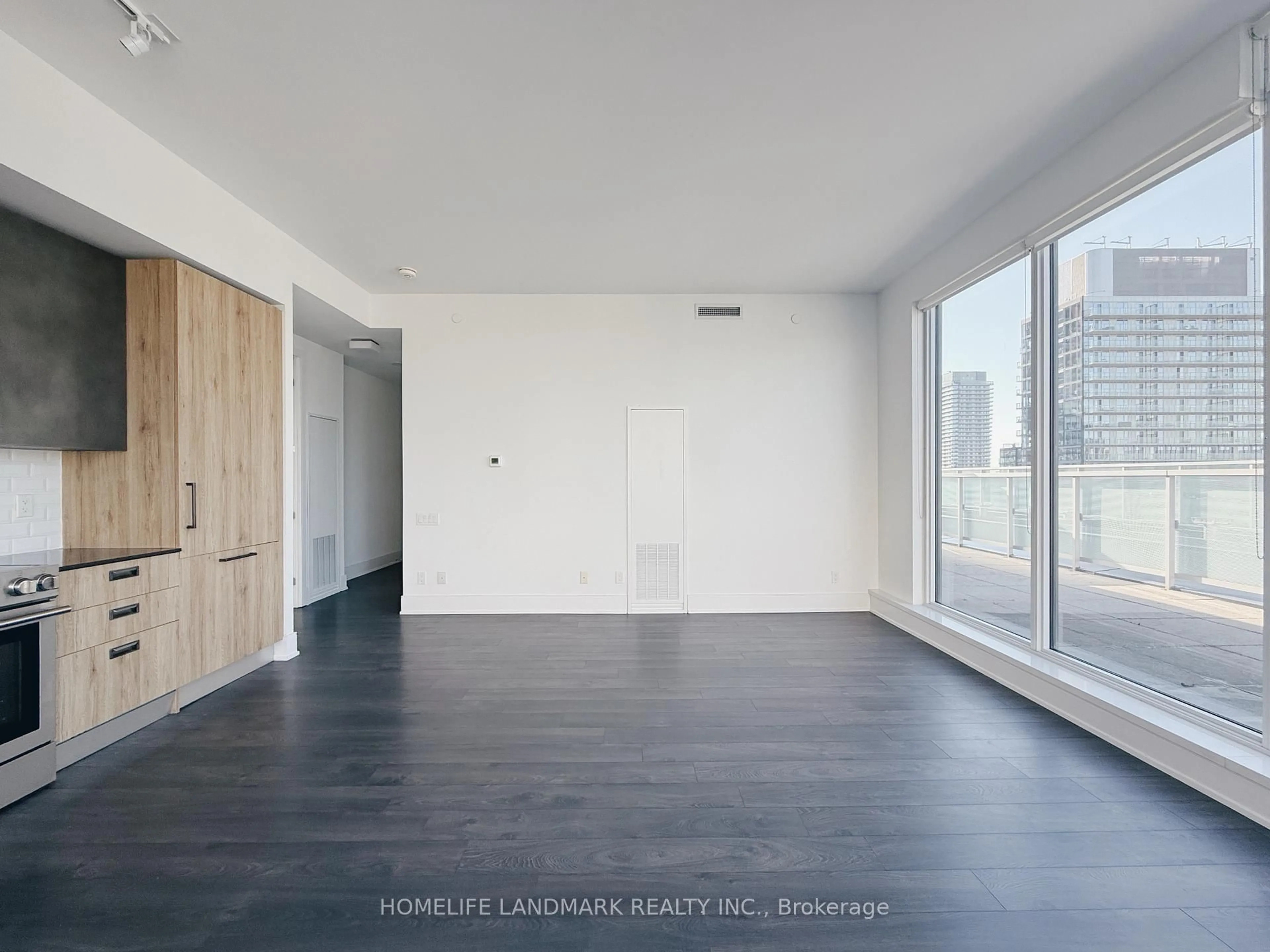 A pic of a room for 28 Wellesley St #PH3705, Toronto Ontario M4Y 0C4