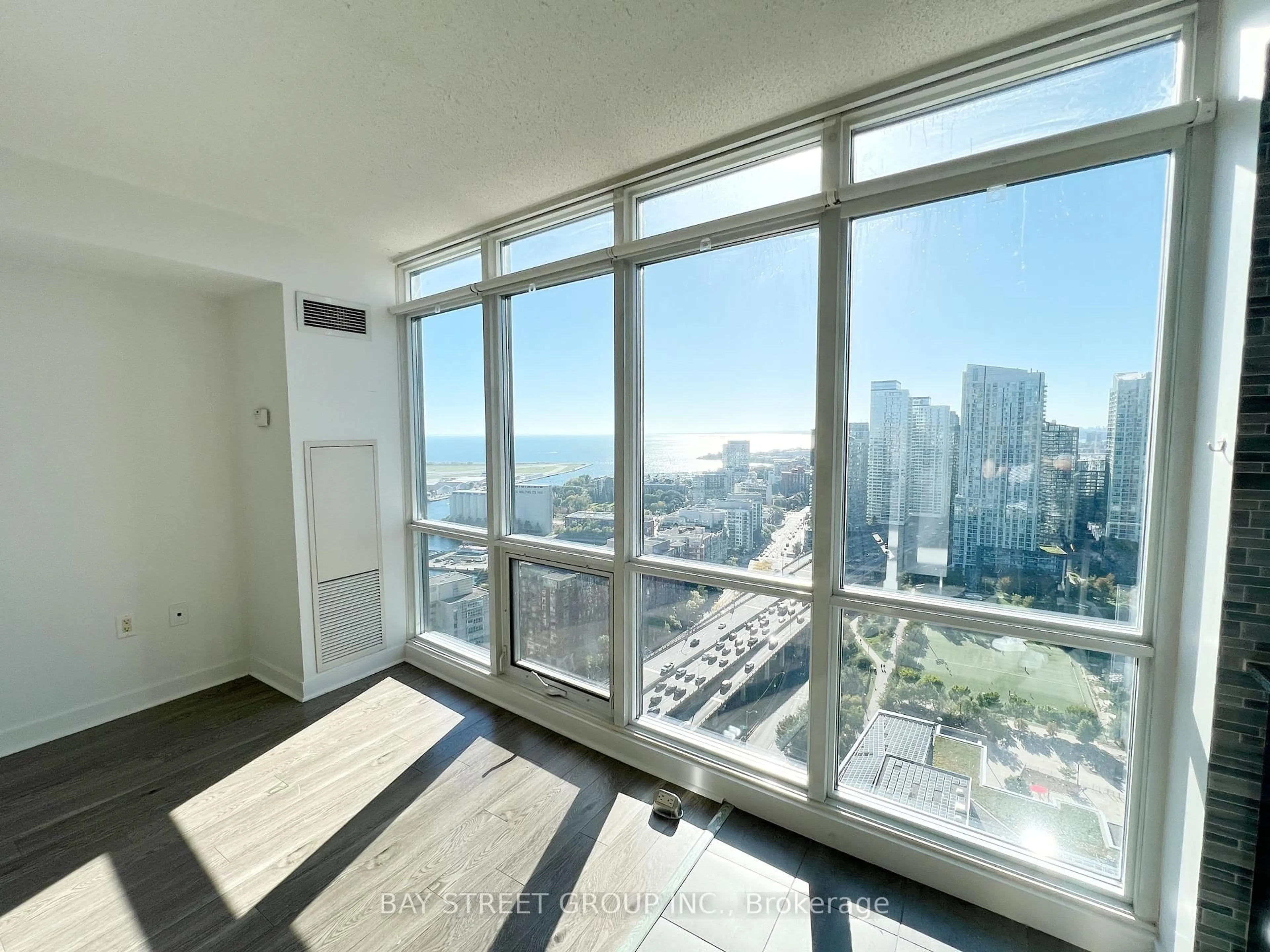 A pic of a room for 11 Brunel Crt #3716, Toronto Ontario M5V 3Y3
