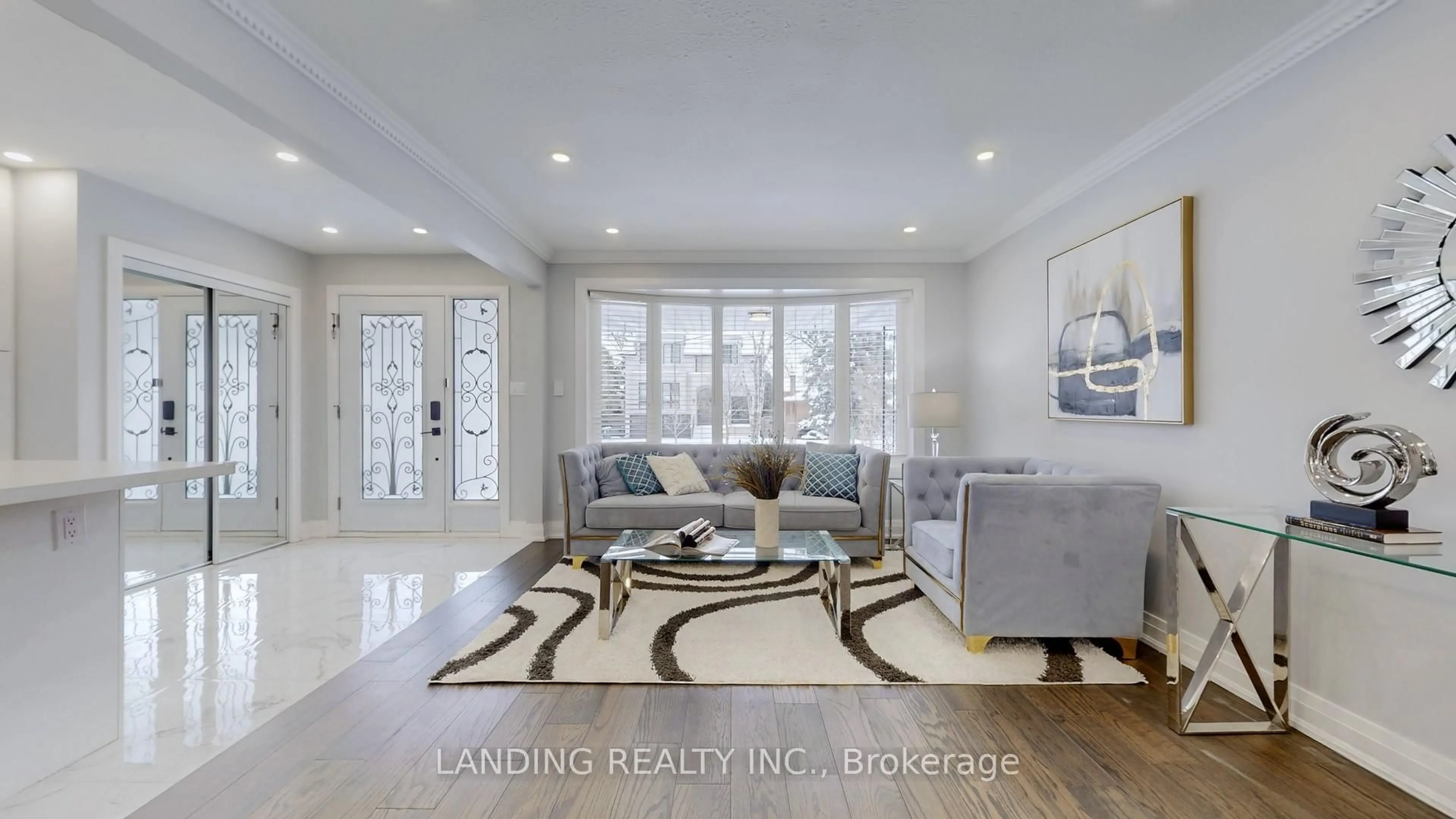 Living room with furniture, unknown for 32 Lailey Cres, Toronto Ontario M2N 4H1