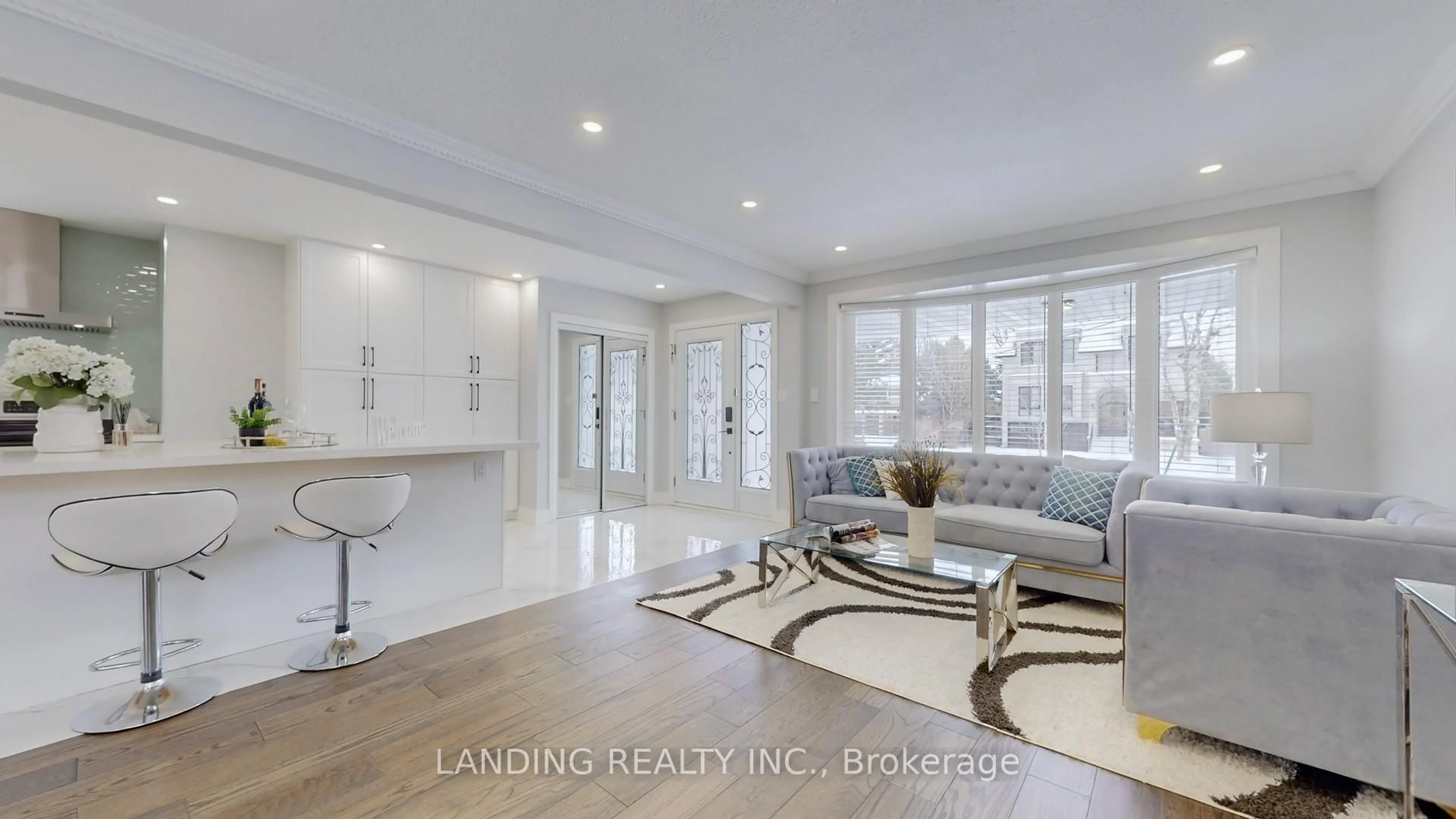 Living room with furniture, unknown for 32 Lailey Cres, Toronto Ontario M2N 4H1
