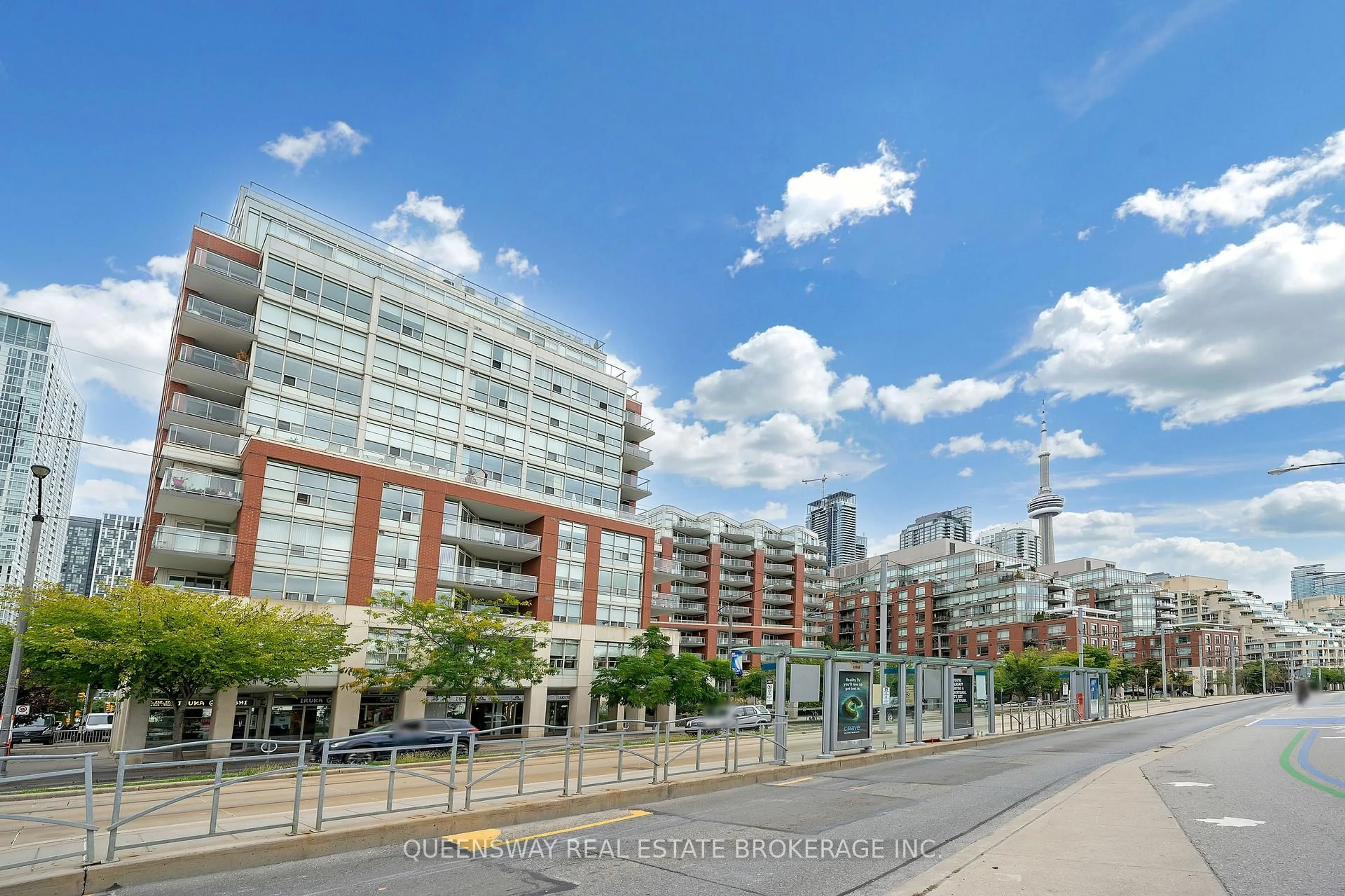 Unknown for 550 Queens Quay #429, Toronto Ontario M5V 3M8