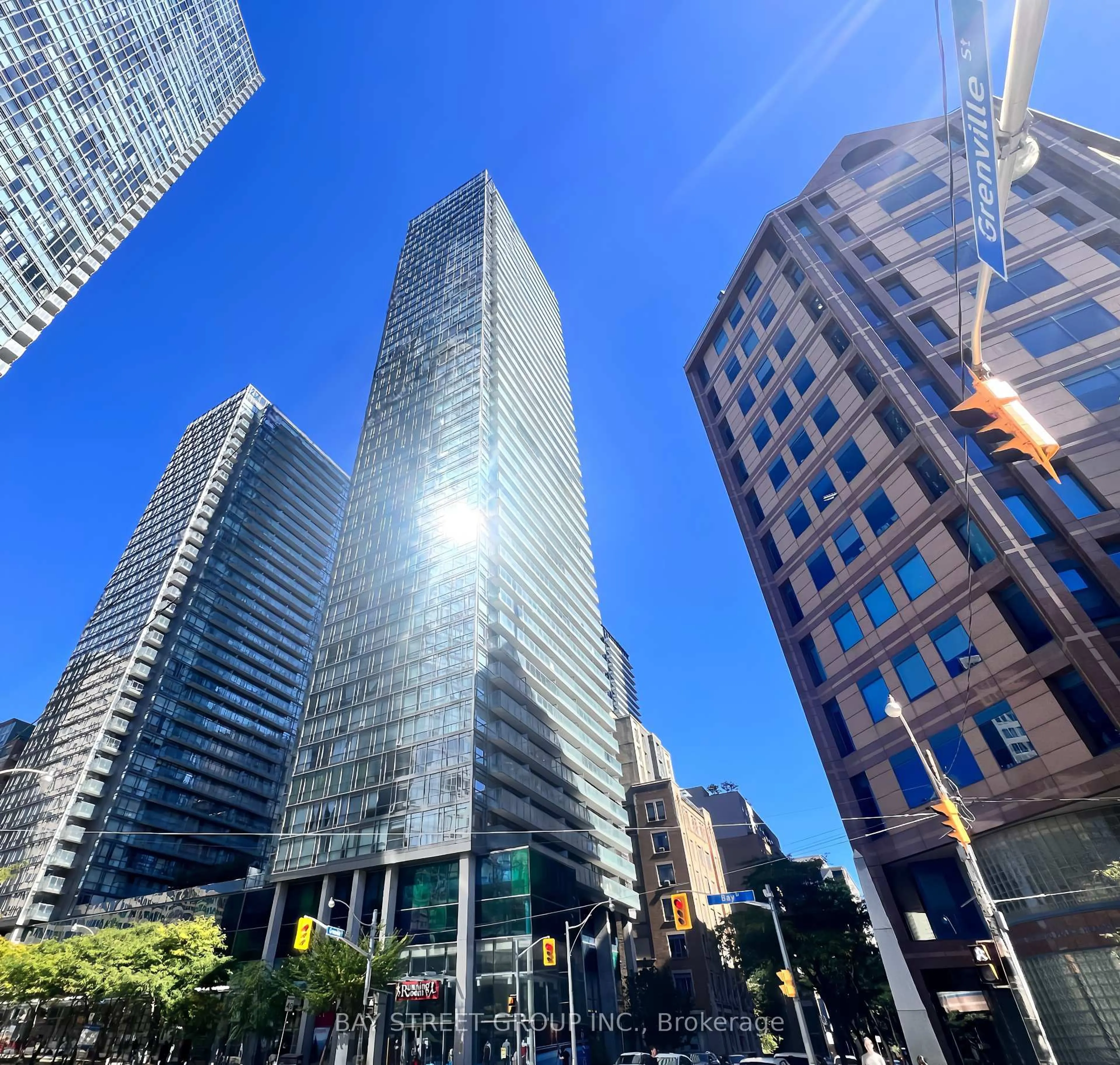 Unknown for 38 Grenville St #508, Toronto Ontario M4Y 1A5