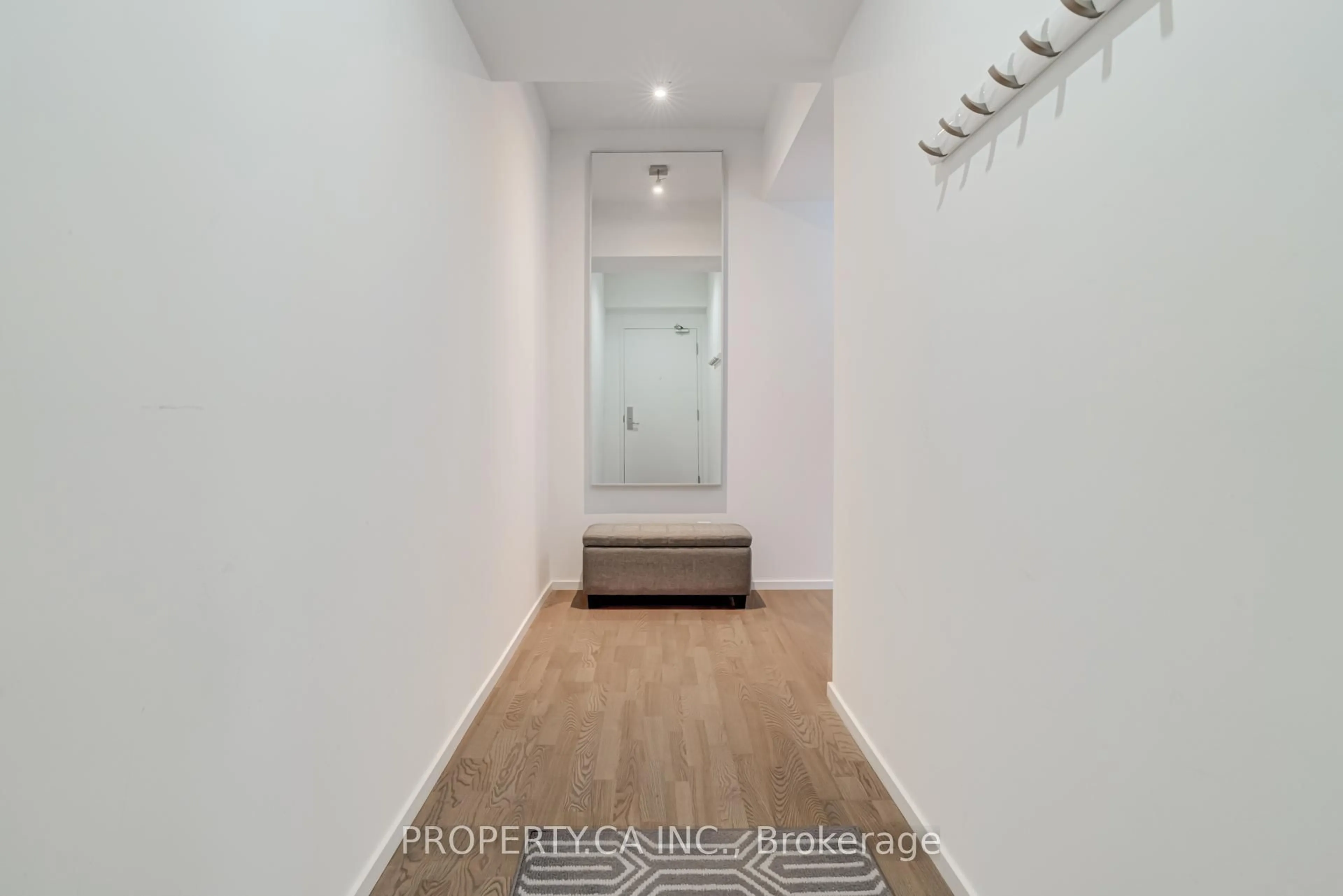 Unknown for 8 Charlotte St #3207, Toronto Ontario M5V 0K4