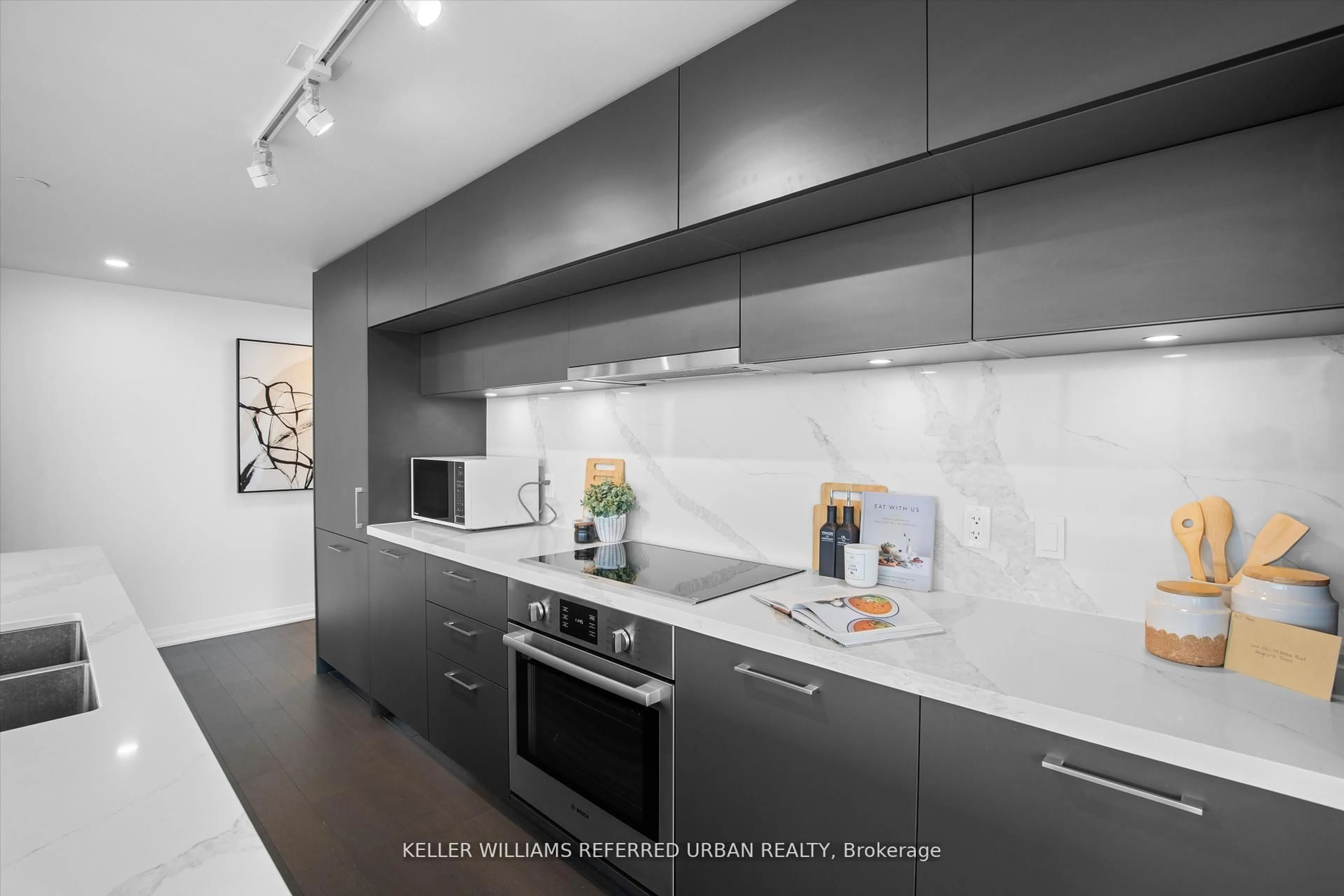 Contemporary kitchen, unknown for 99 Foxbar Rd #1510, Toronto Ontario M4V 2G5