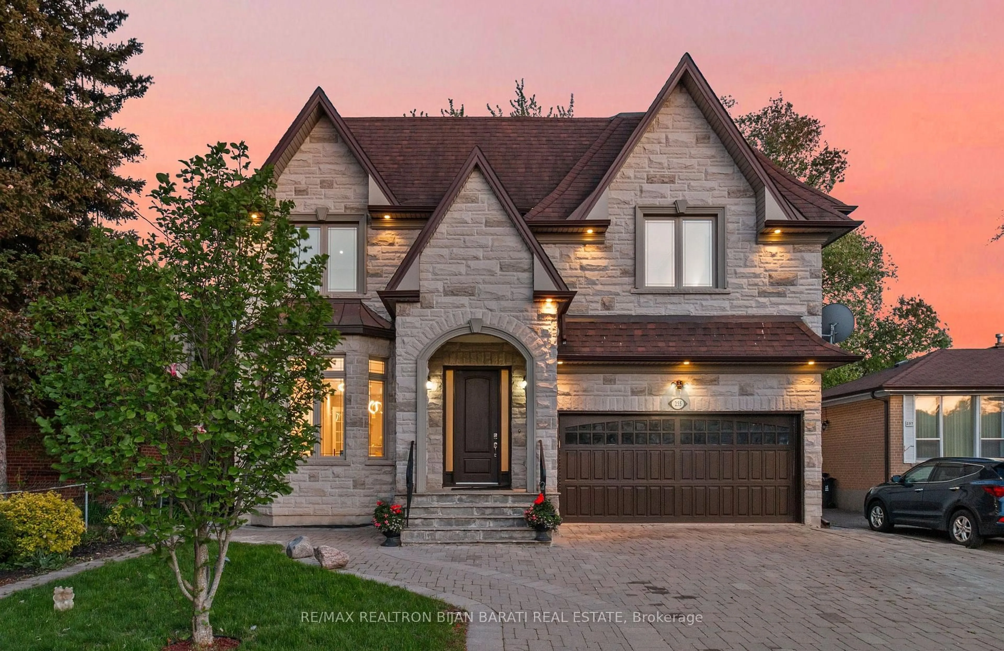 Home with brick exterior material, street for 255 Homewood Ave, Toronto Ontario M2R 2N4
