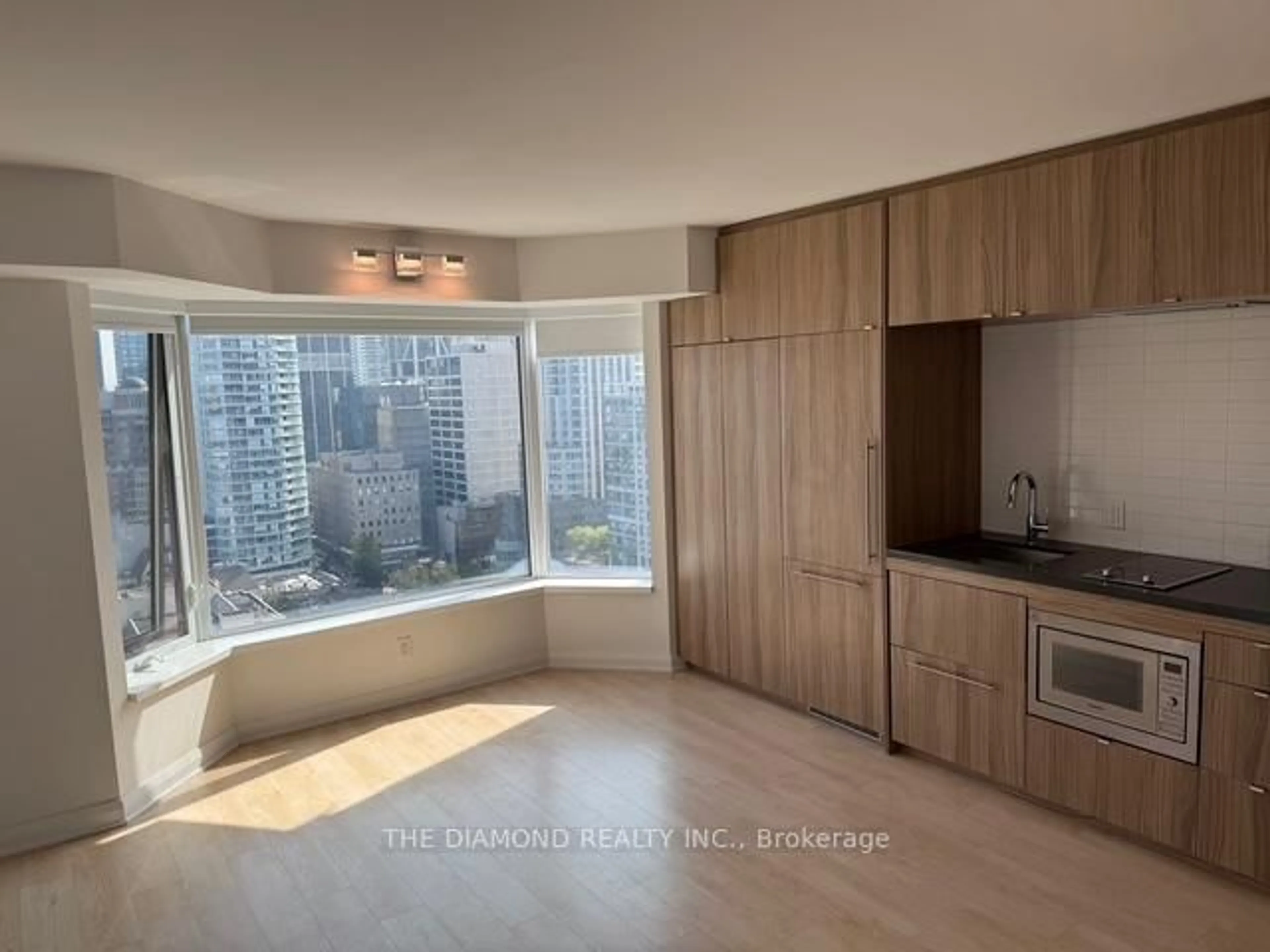 A pic of a room for 155 Yorkville Ave #2104, Toronto Ontario M5R 1C4