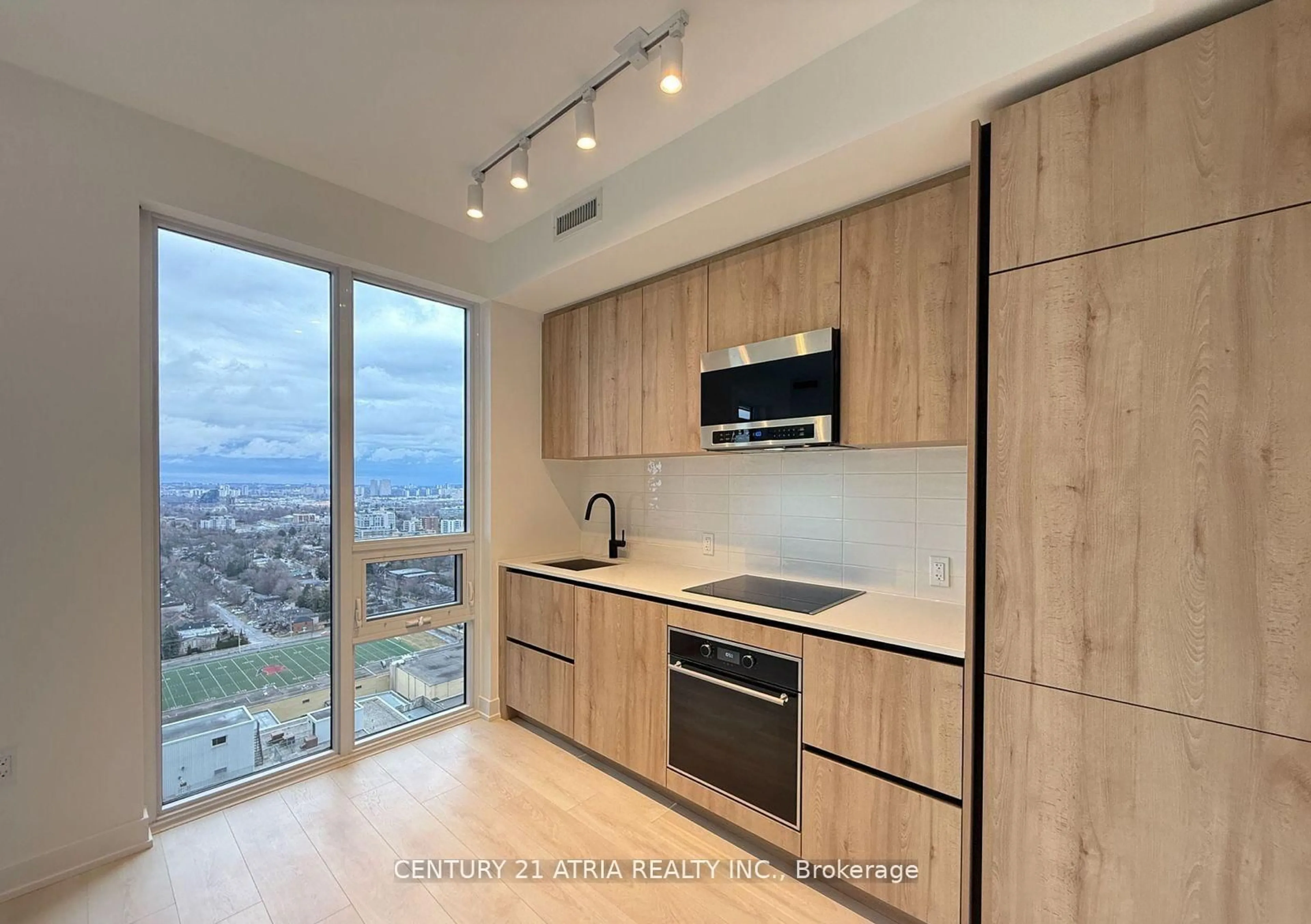 Unknown for 117 Broadway Ave #3010, Toronto Ontario M4P 1V3