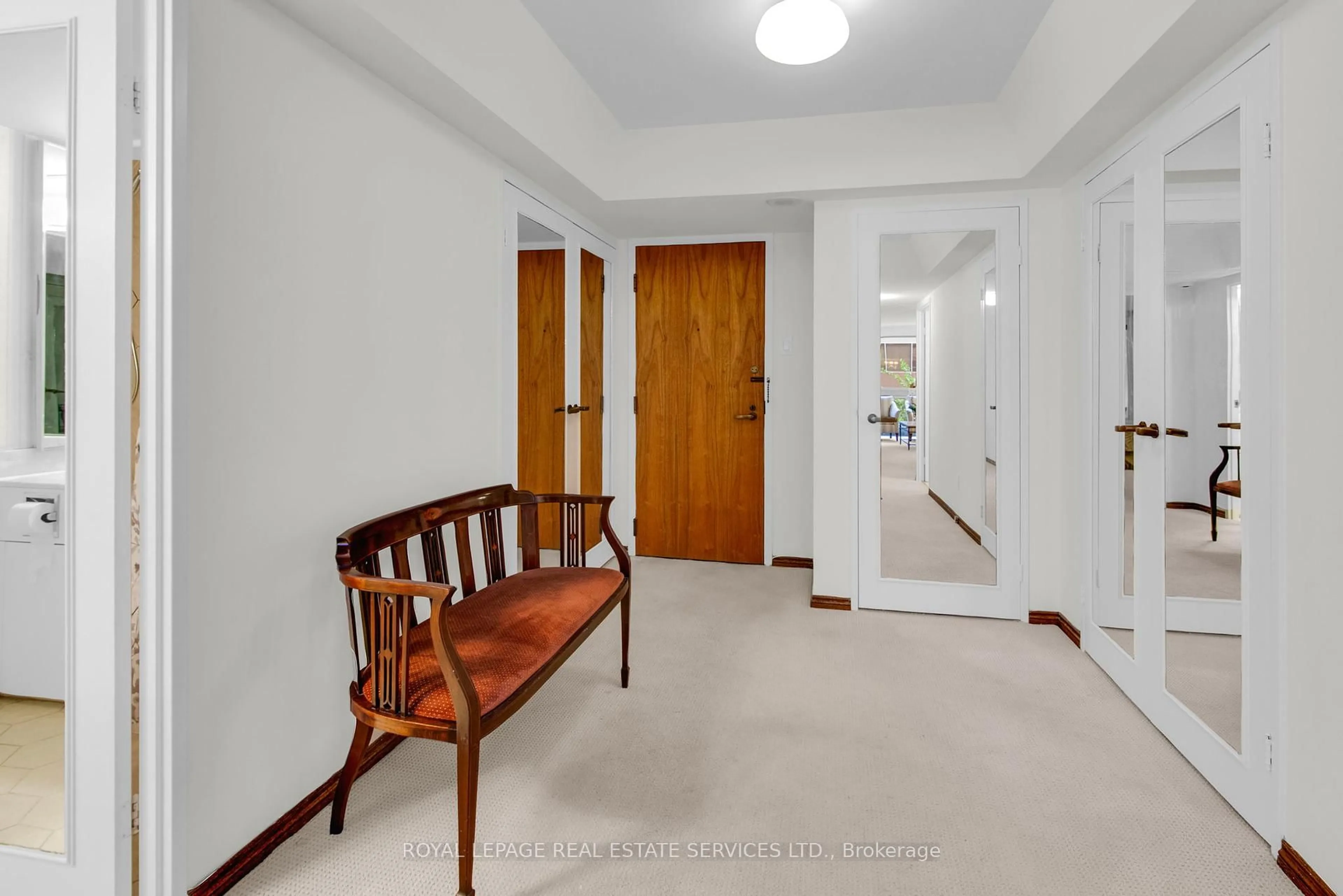 Indoor foyer for 61 St Clair Ave #205, Toronto Ontario M4V 2Y8