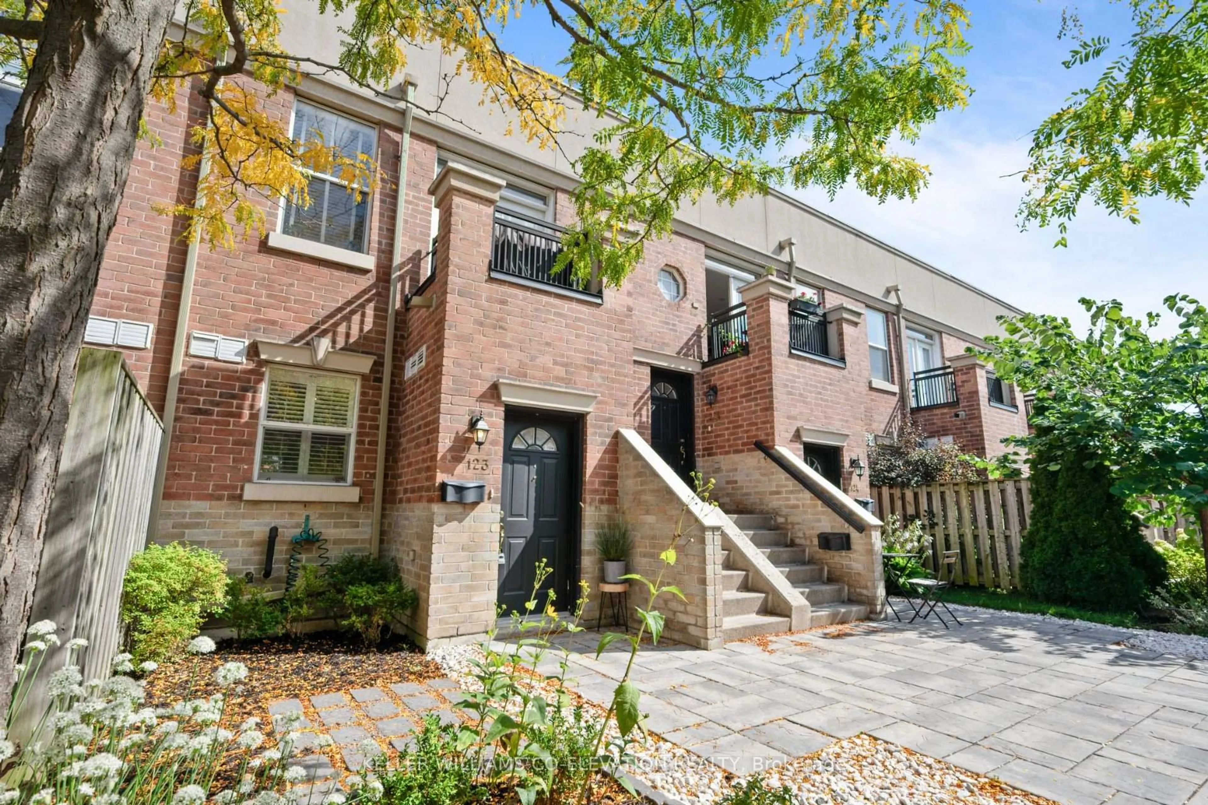 Home with brick exterior material, street for 51 Halton St #123, Toronto Ontario M6J 1R5