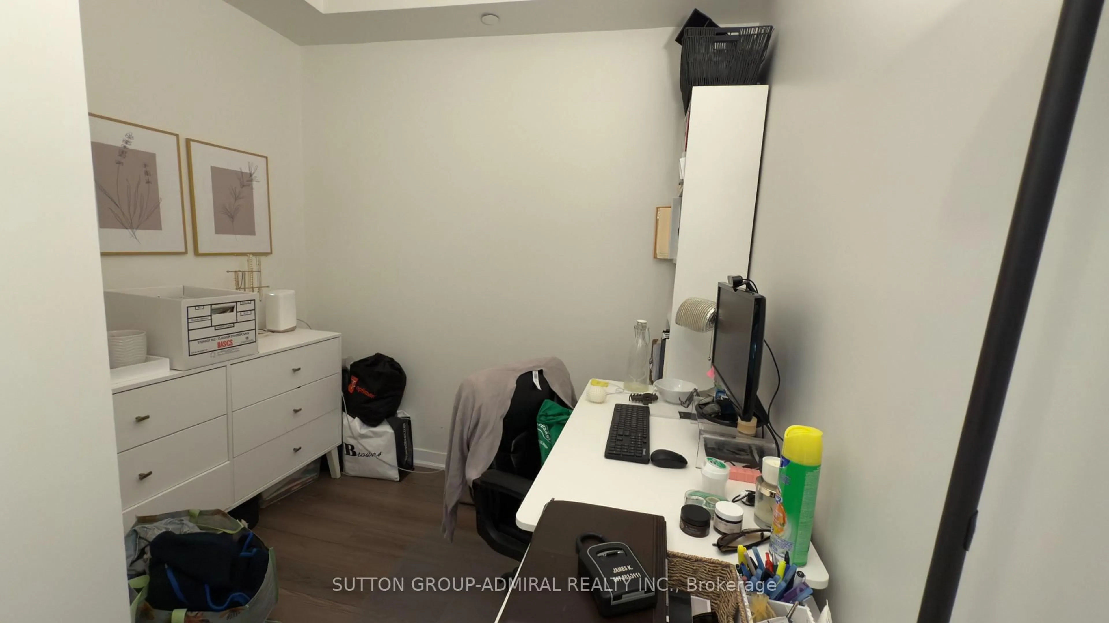 A pic of a room for 60 Berwick Ave #412, Toronto Ontario M5P 0A3