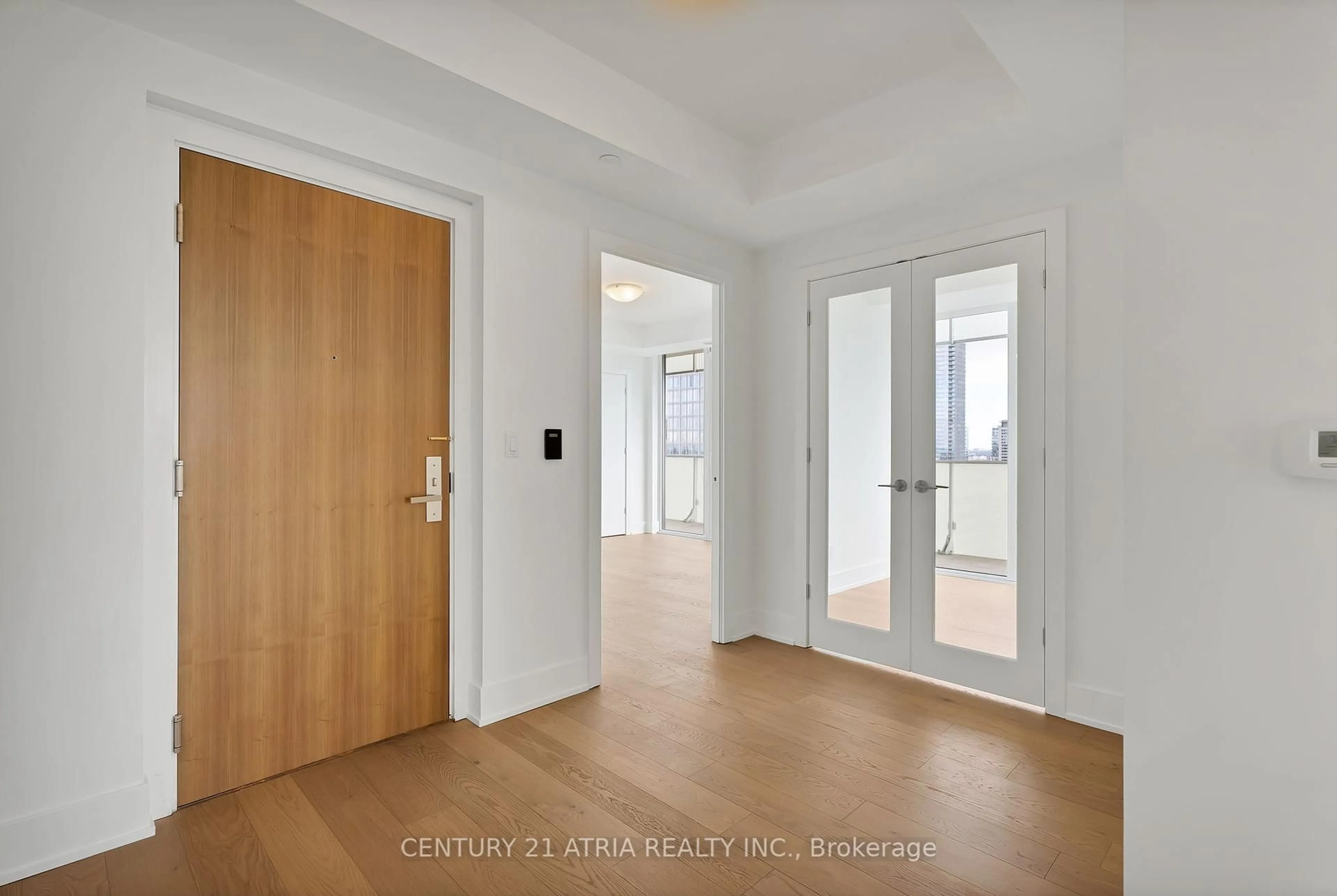 Indoor entryway for 200 Bloor St #3002, Toronto Ontario M5S 1T8