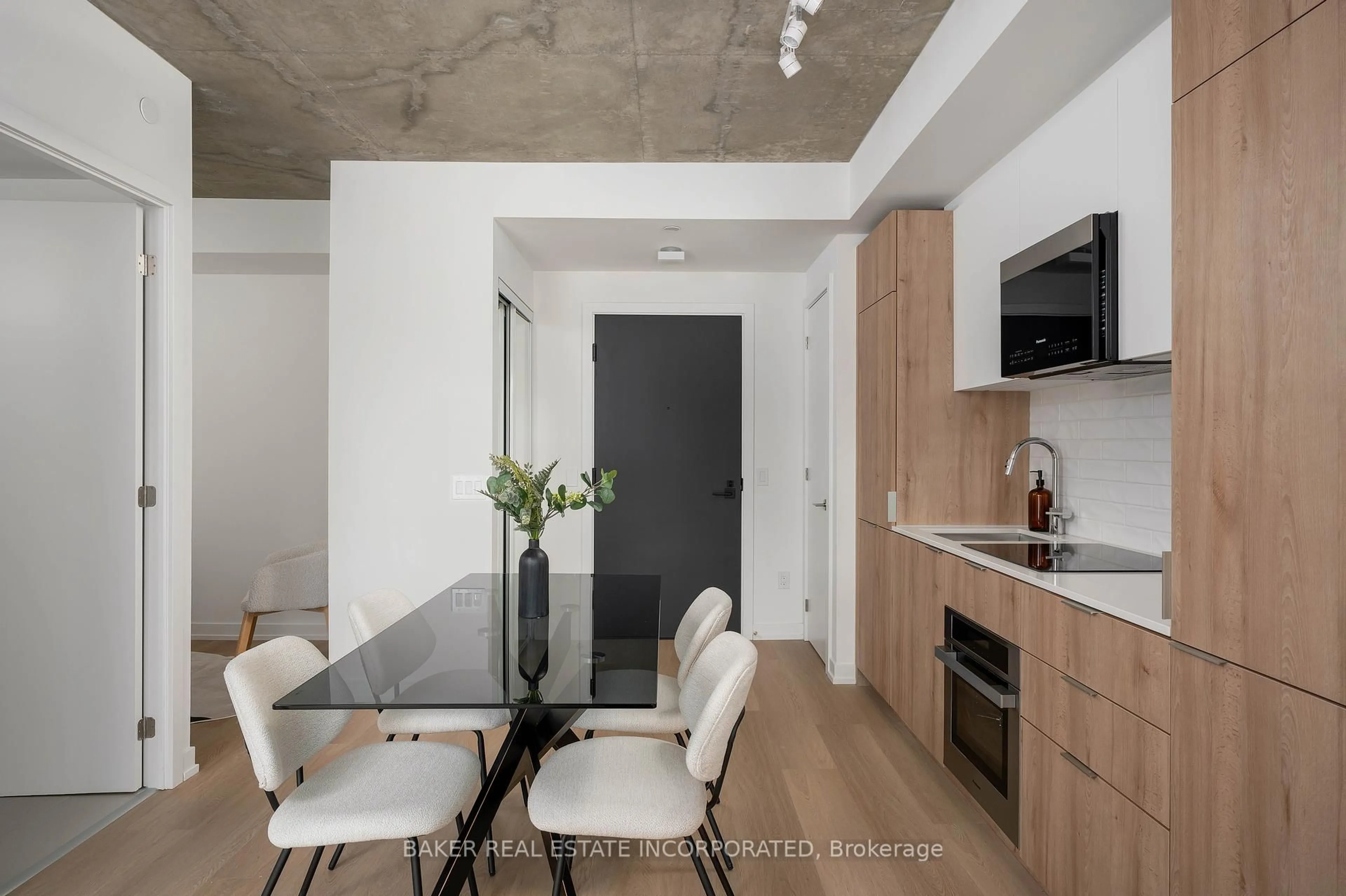 Open concept kitchen, unknown for 28 Eastern Ave #813, Toronto Ontario M5A 0Y2