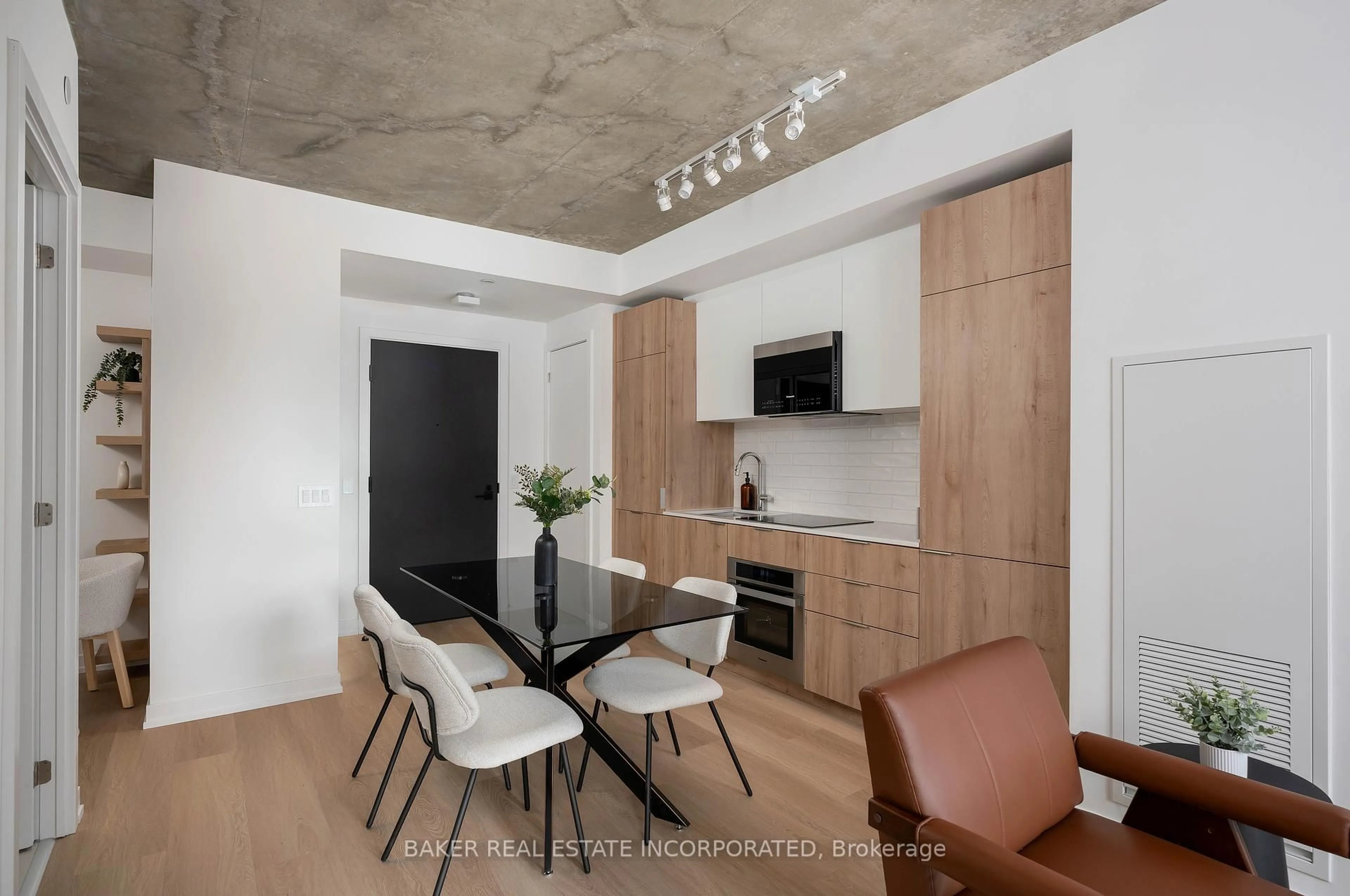 Open concept kitchen, unknown for 28 Eastern Ave #813, Toronto Ontario M5A 0Y2