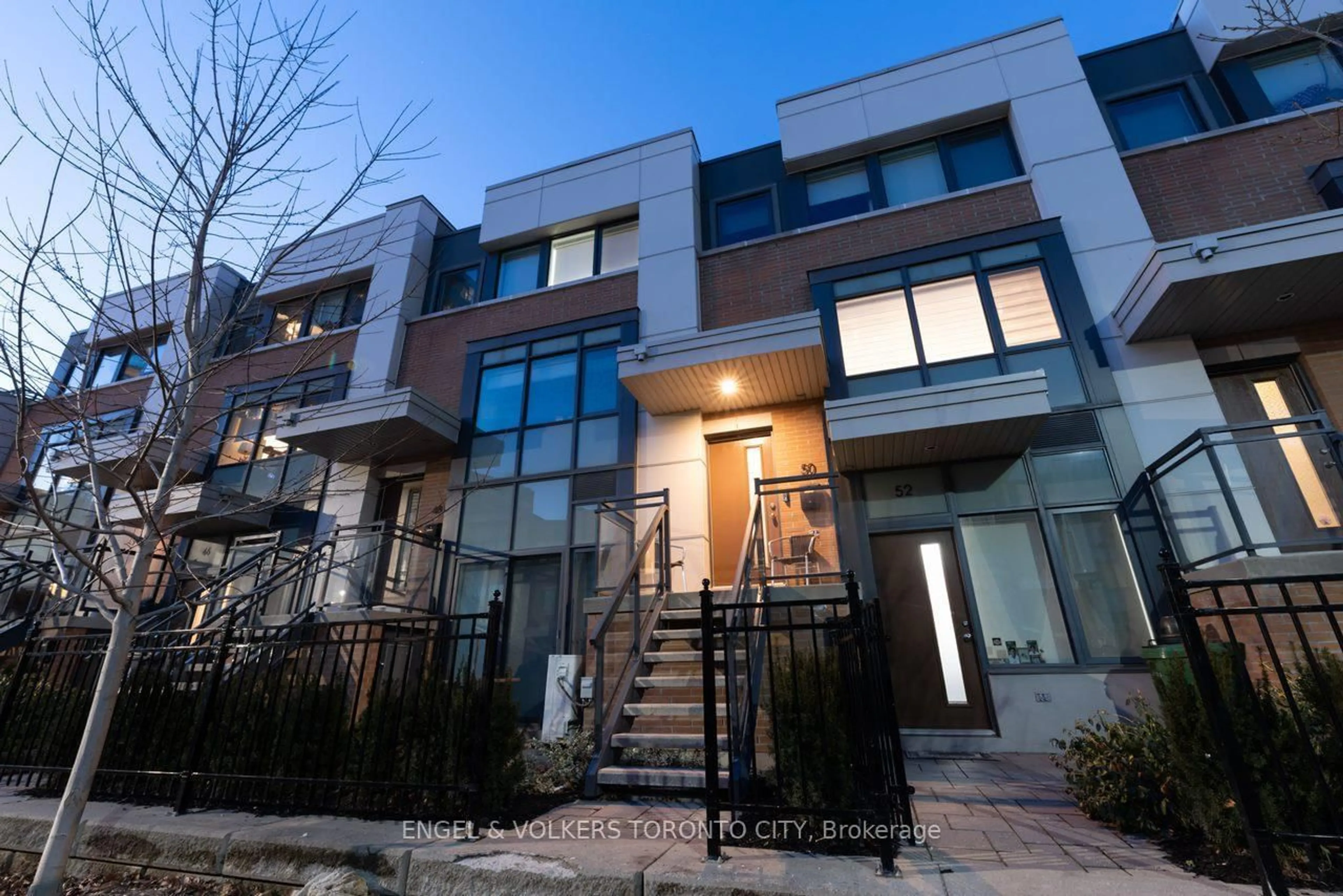 Home with brick exterior material, street for 50 Cole St, Toronto Ontario M5A 0A3