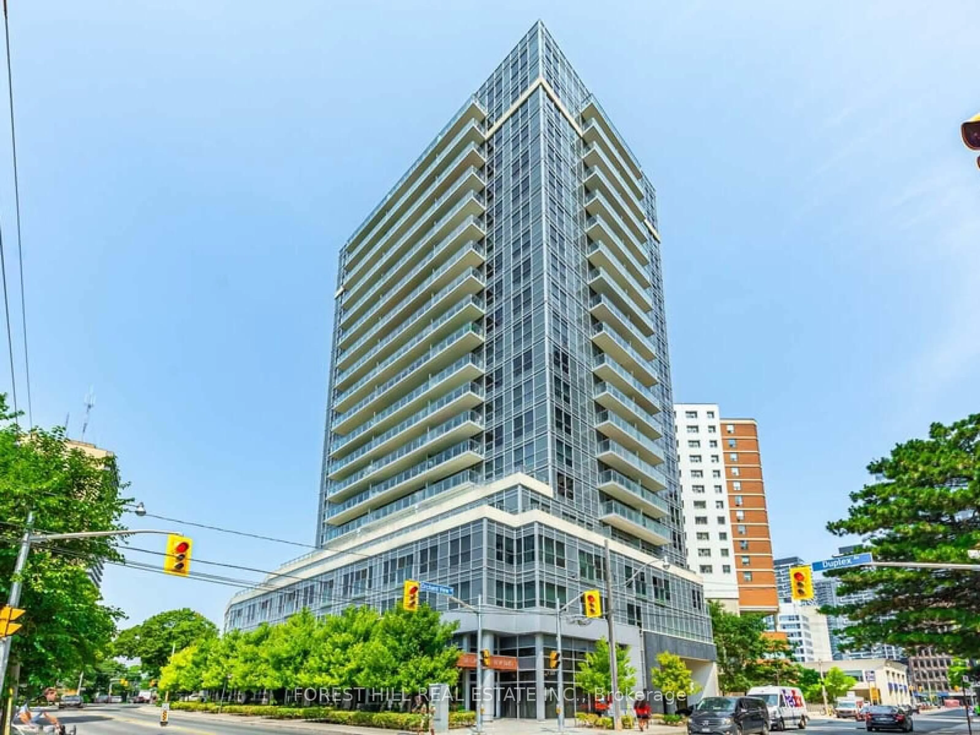 Indoor foyer for 58 Orchard View Blvd #510, Toronto Ontario M4R 1B9
