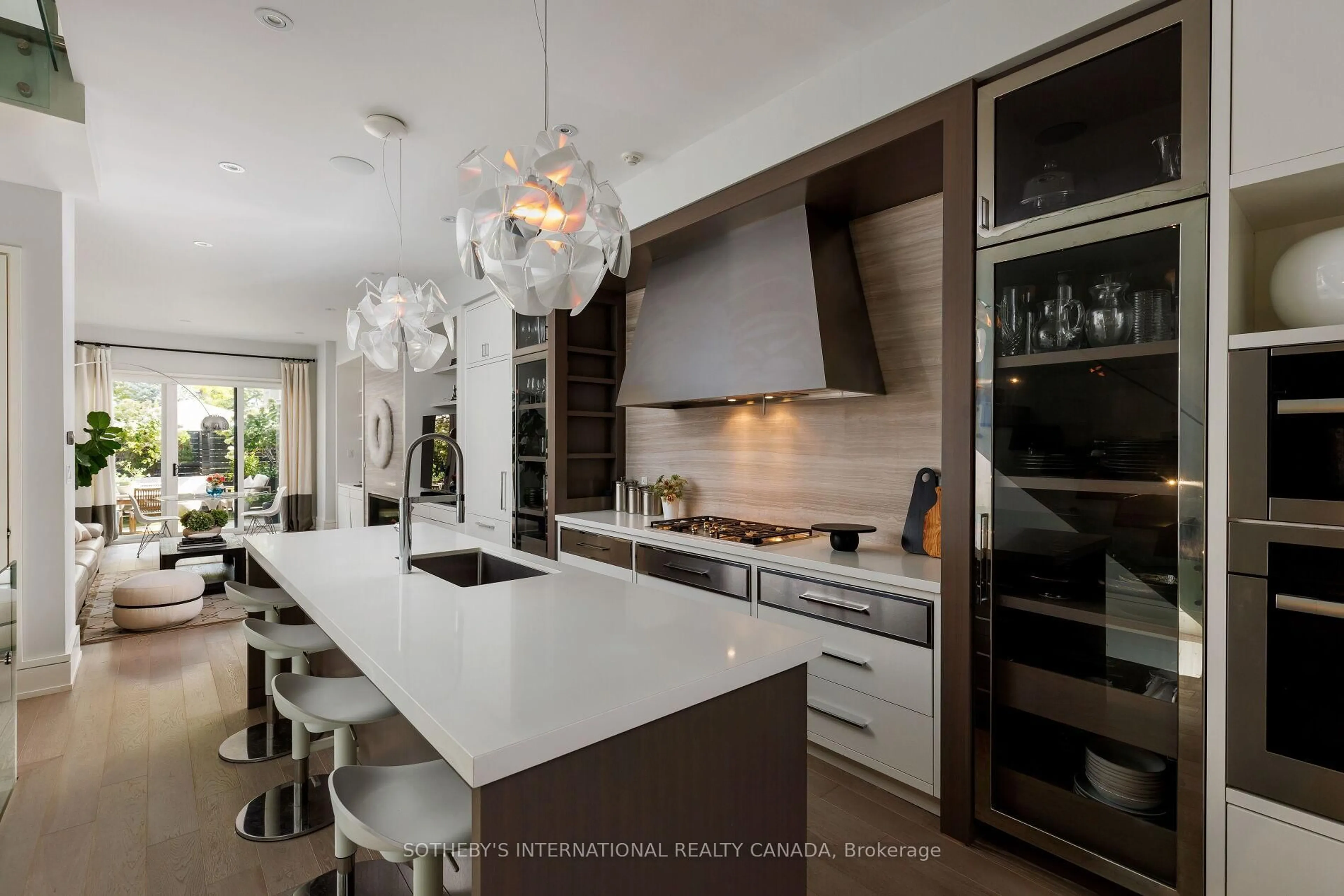 Contemporary kitchen, unknown for 7 Thurloe Ave, Toronto Ontario M4S 0B4