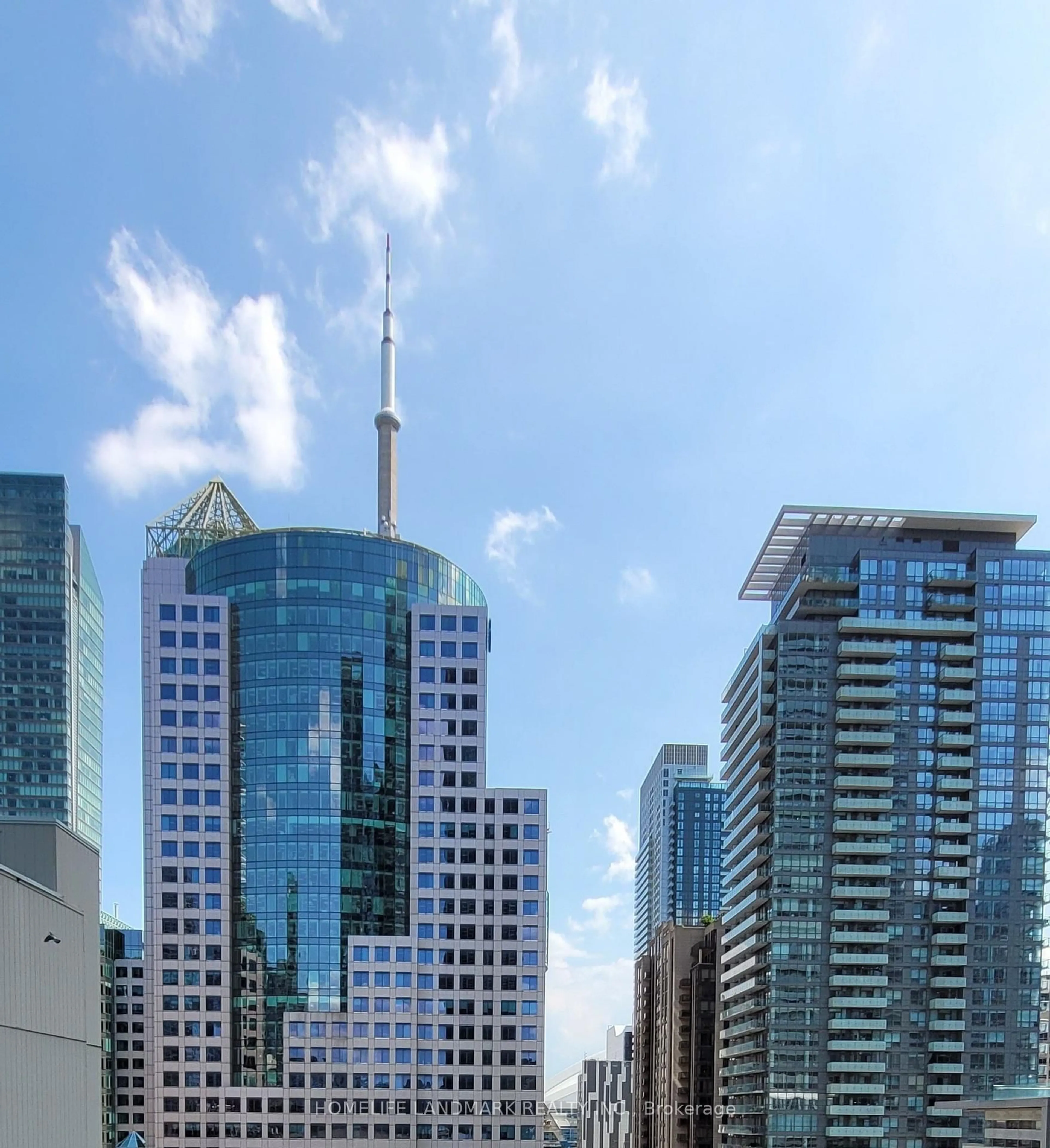 A pic of a room for 99 John St #702, Toronto Ontario M5V 0S6