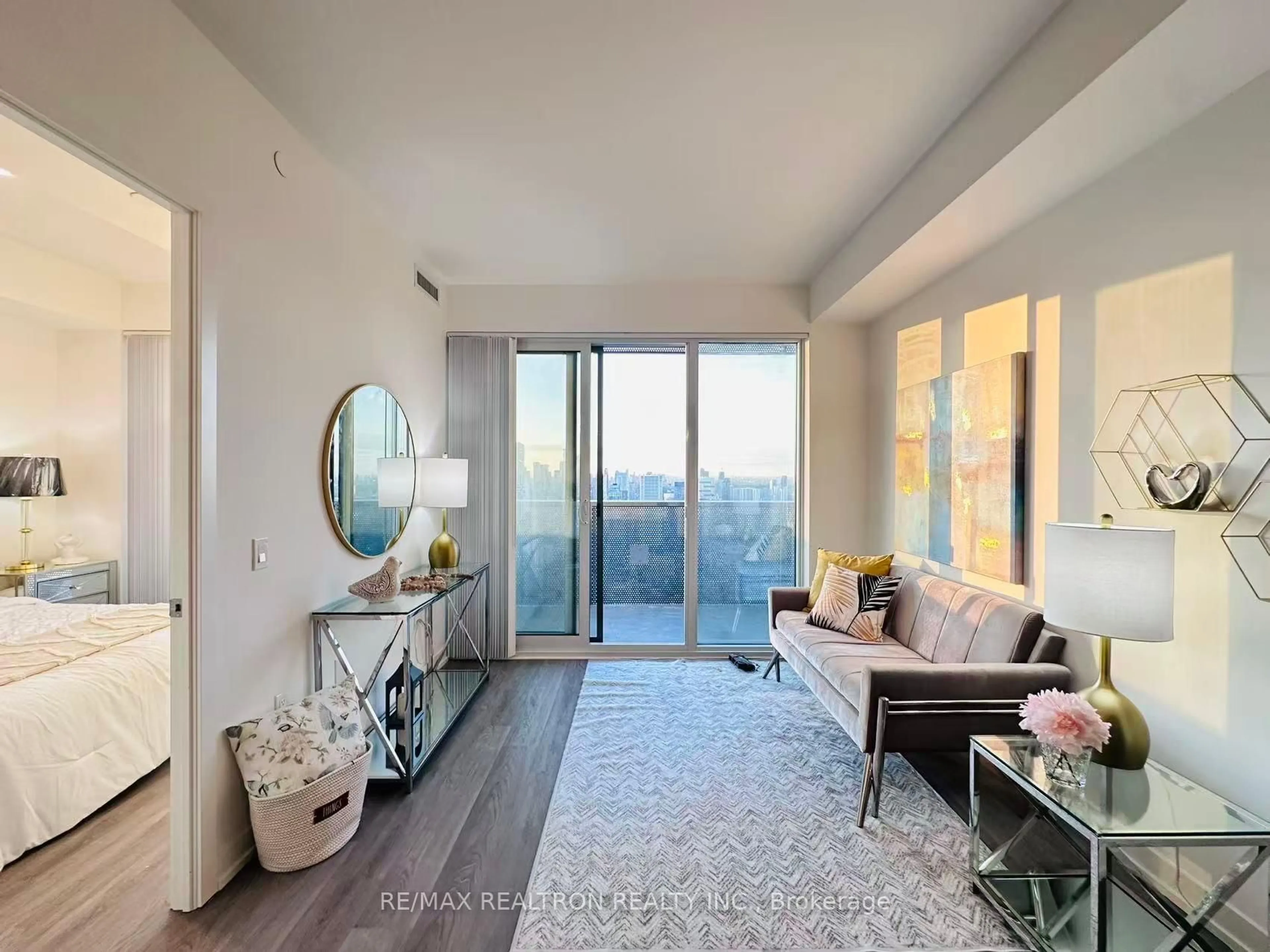 Unknown for 55 Cooper St #6303, Toronto Ontario M5E 0G1
