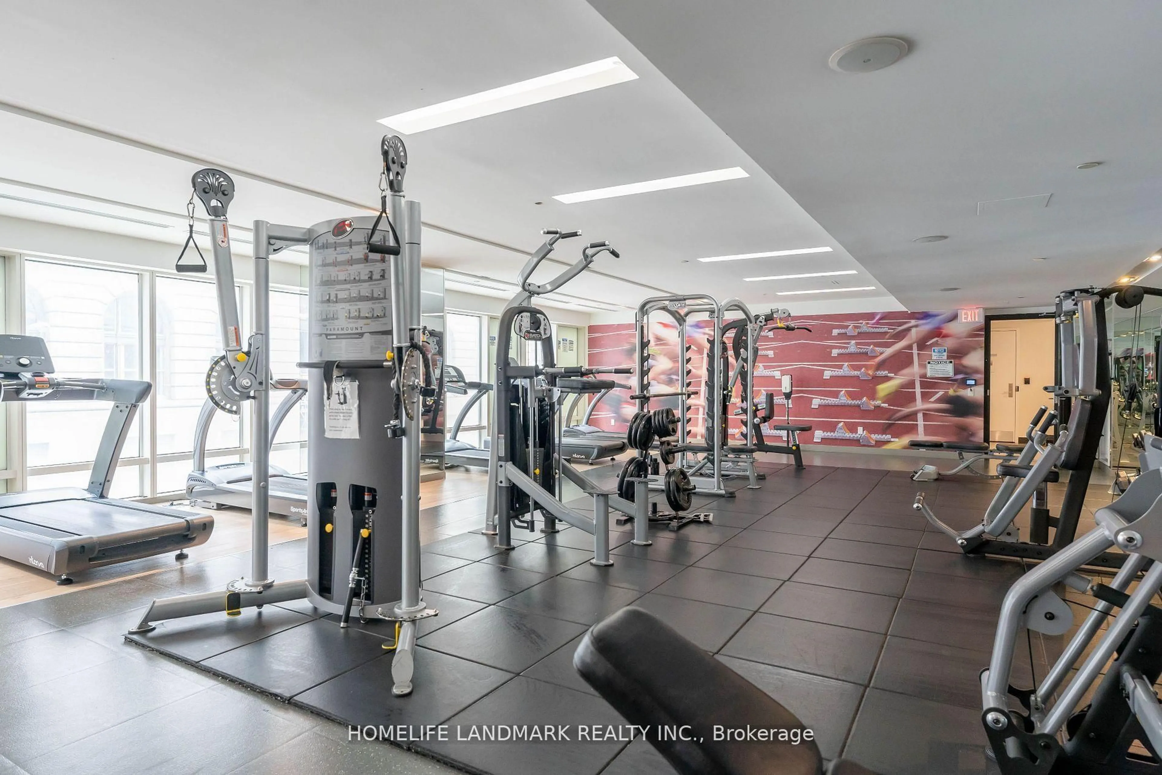 Gym or fitness room for 8 The Esplanade #1107, Toronto Ontario M5E 0A6