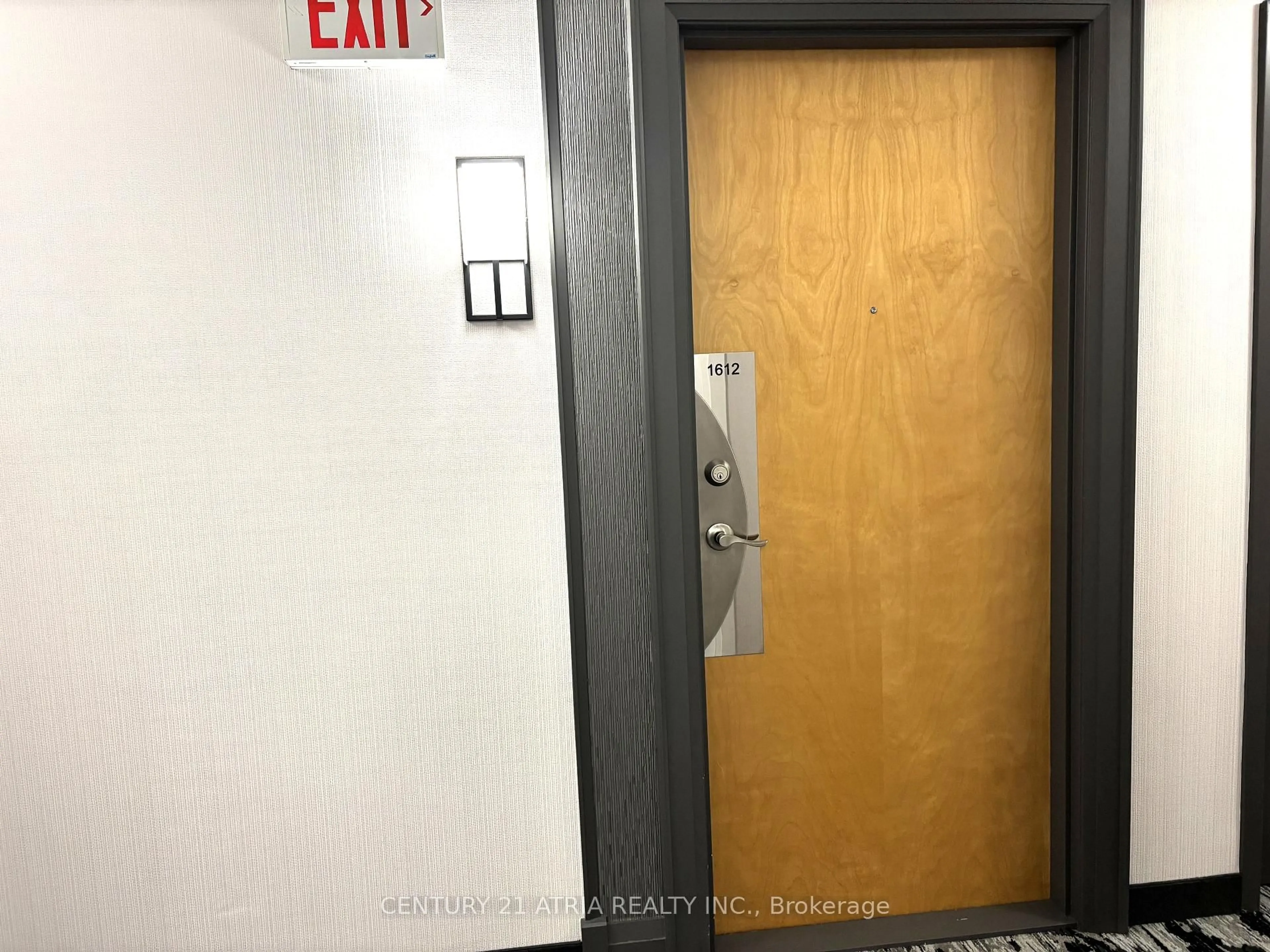 Indoor entryway for 4968 Yonge St #1612, Toronto Ontario M2N 7G9