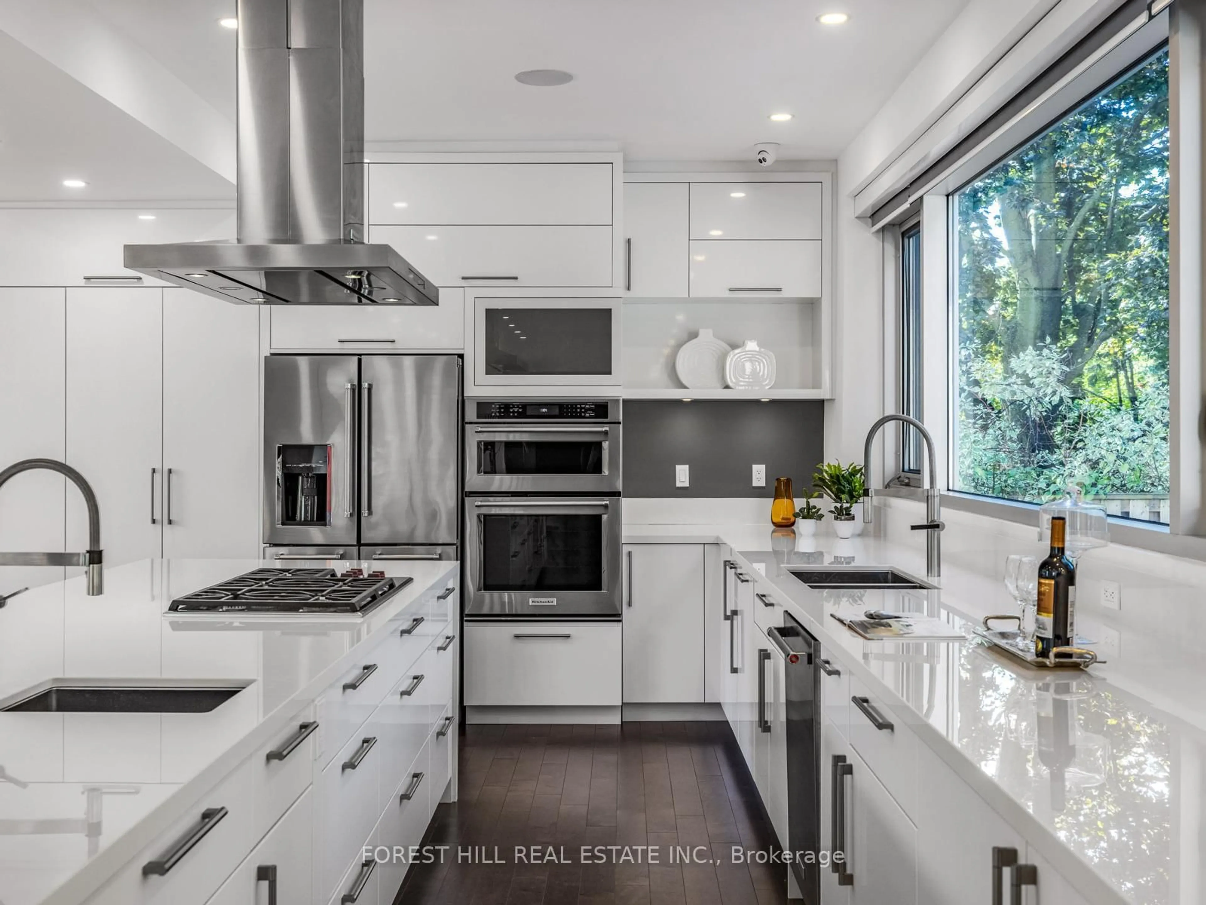 Contemporary kitchen, ceramic/tile floor for 16 Viamede Cres, Toronto Ontario M2K 2A8